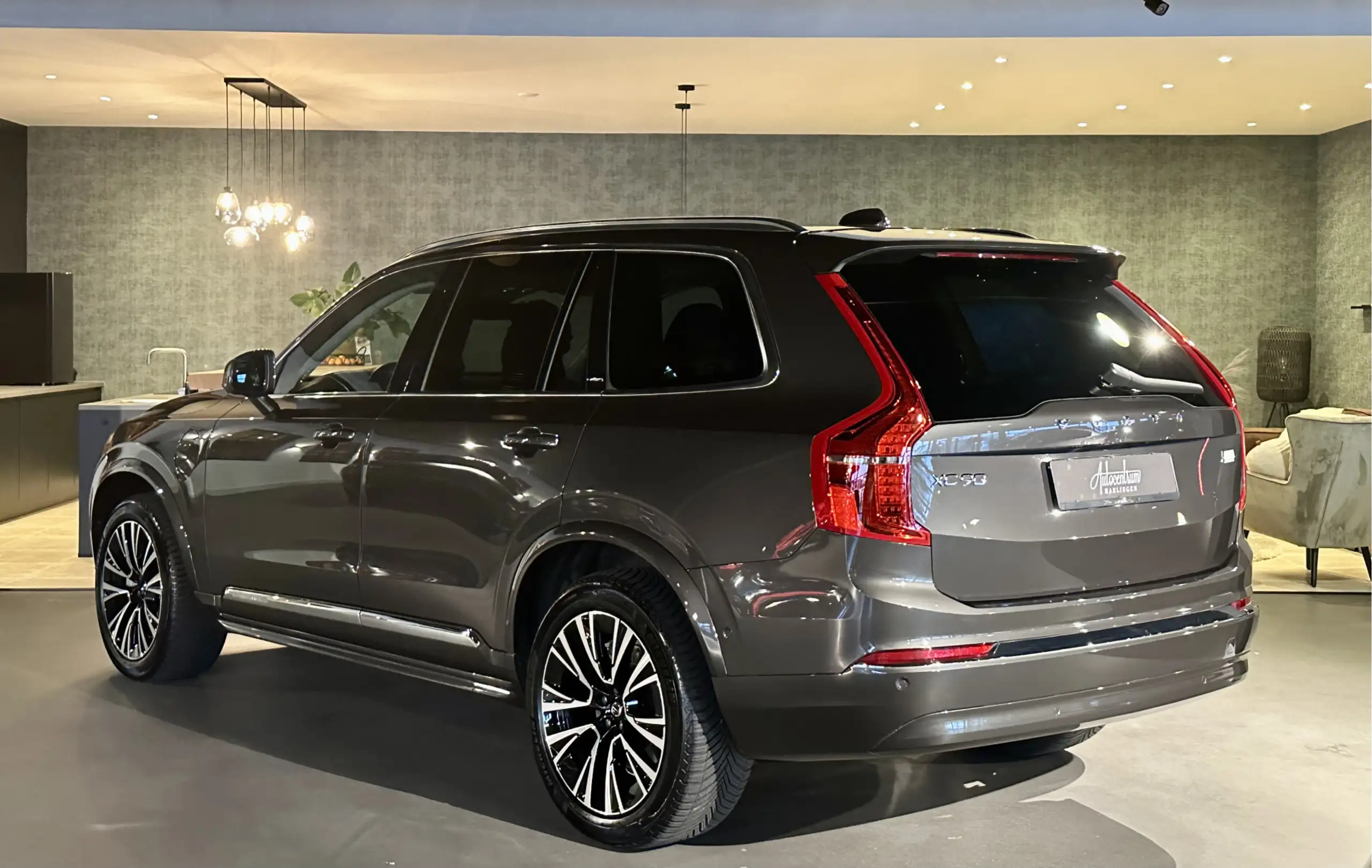 Volvo - XC90