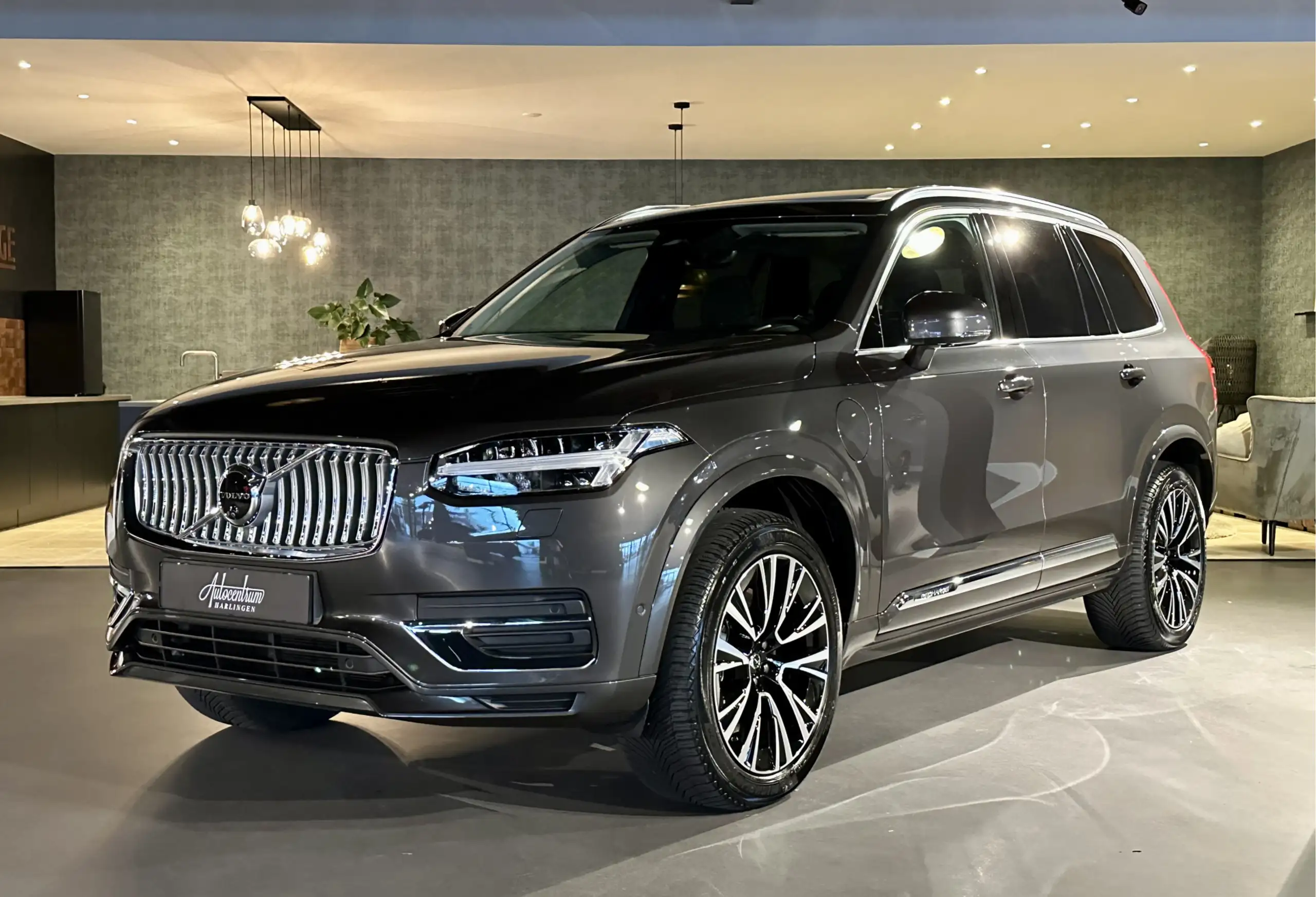 Volvo - XC90