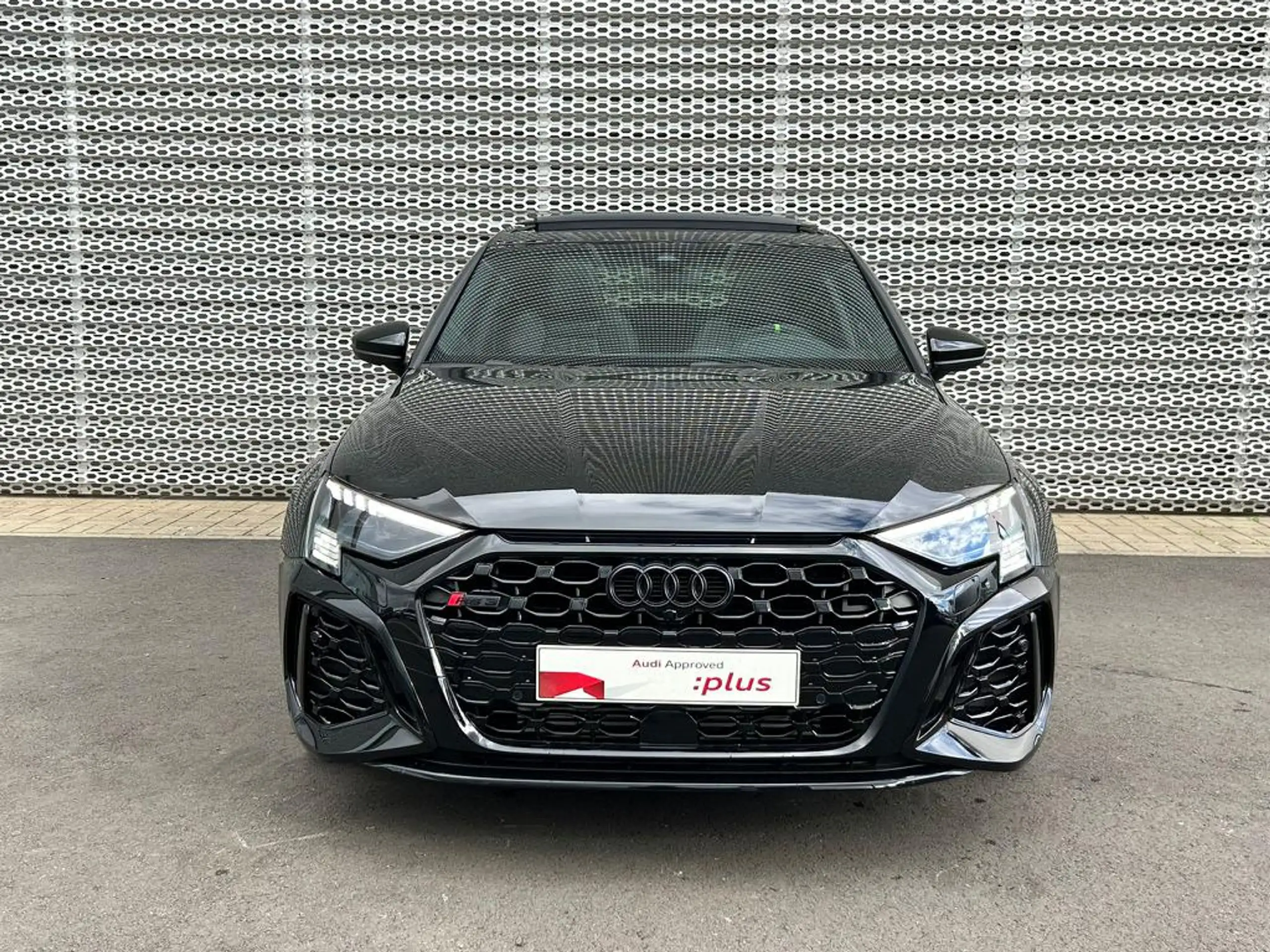 Audi - RS3