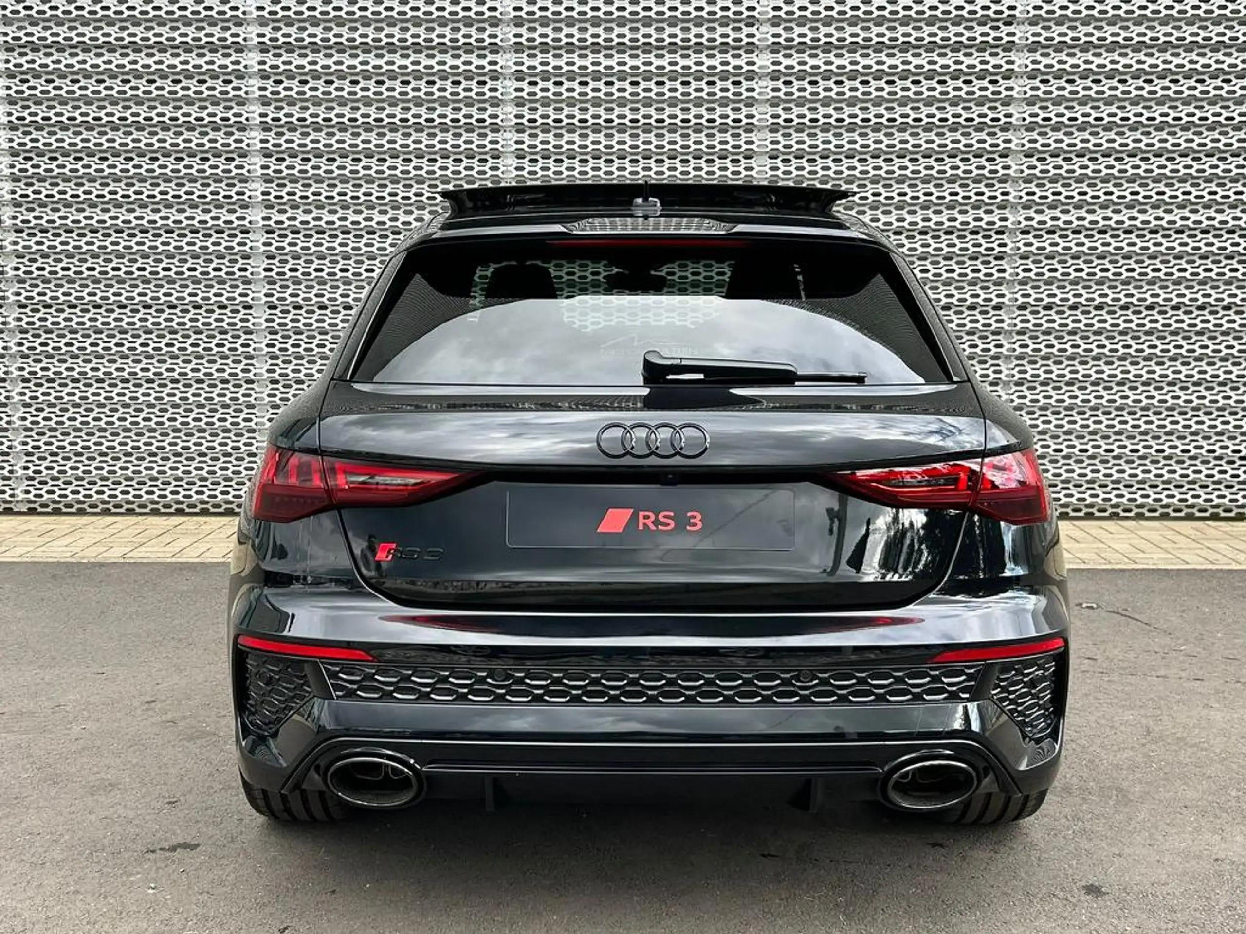 Audi - RS3