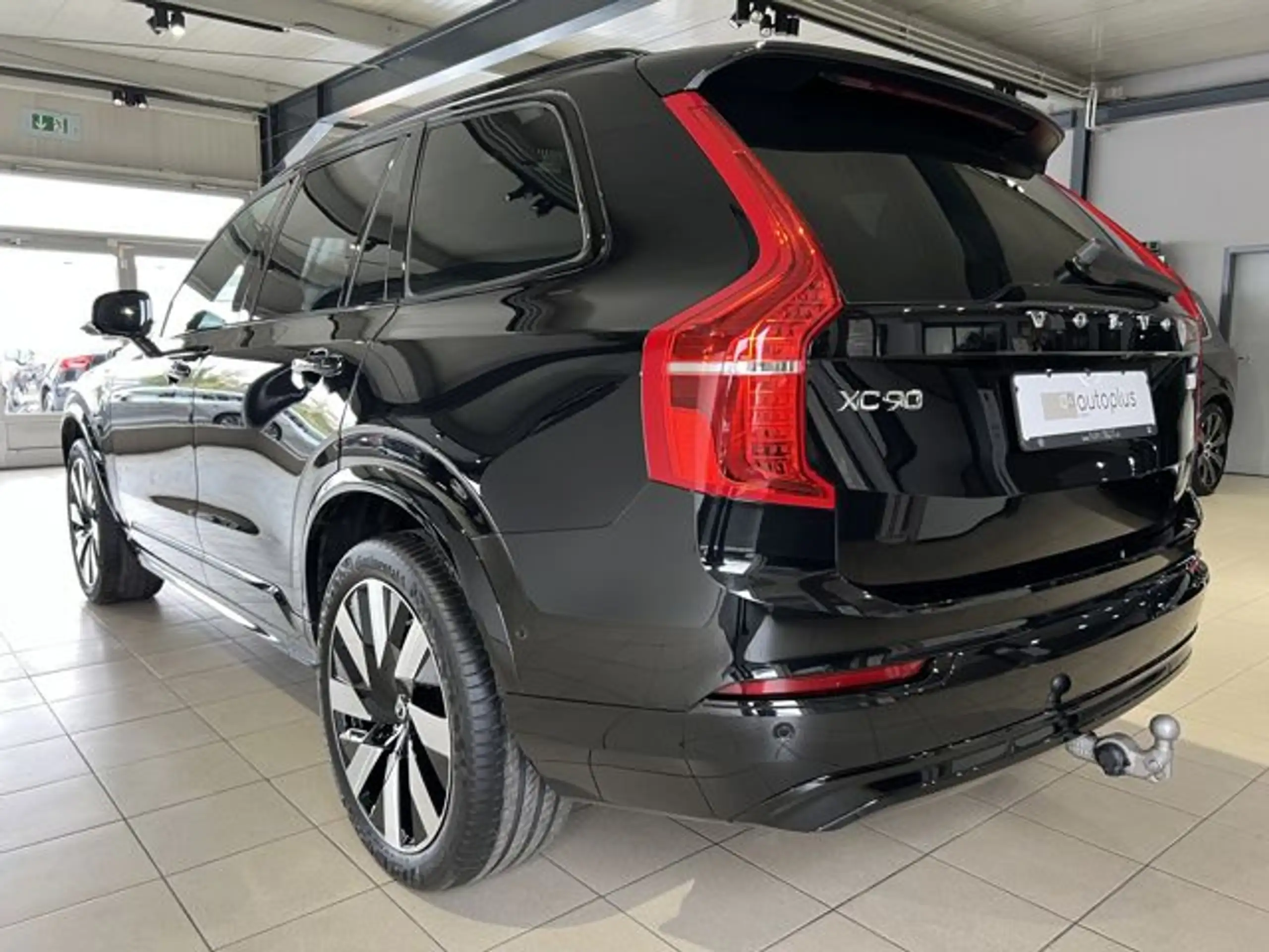 Volvo - XC90