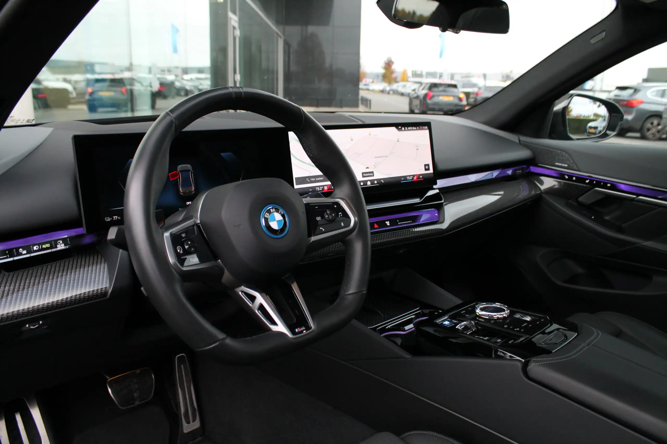 BMW - i5