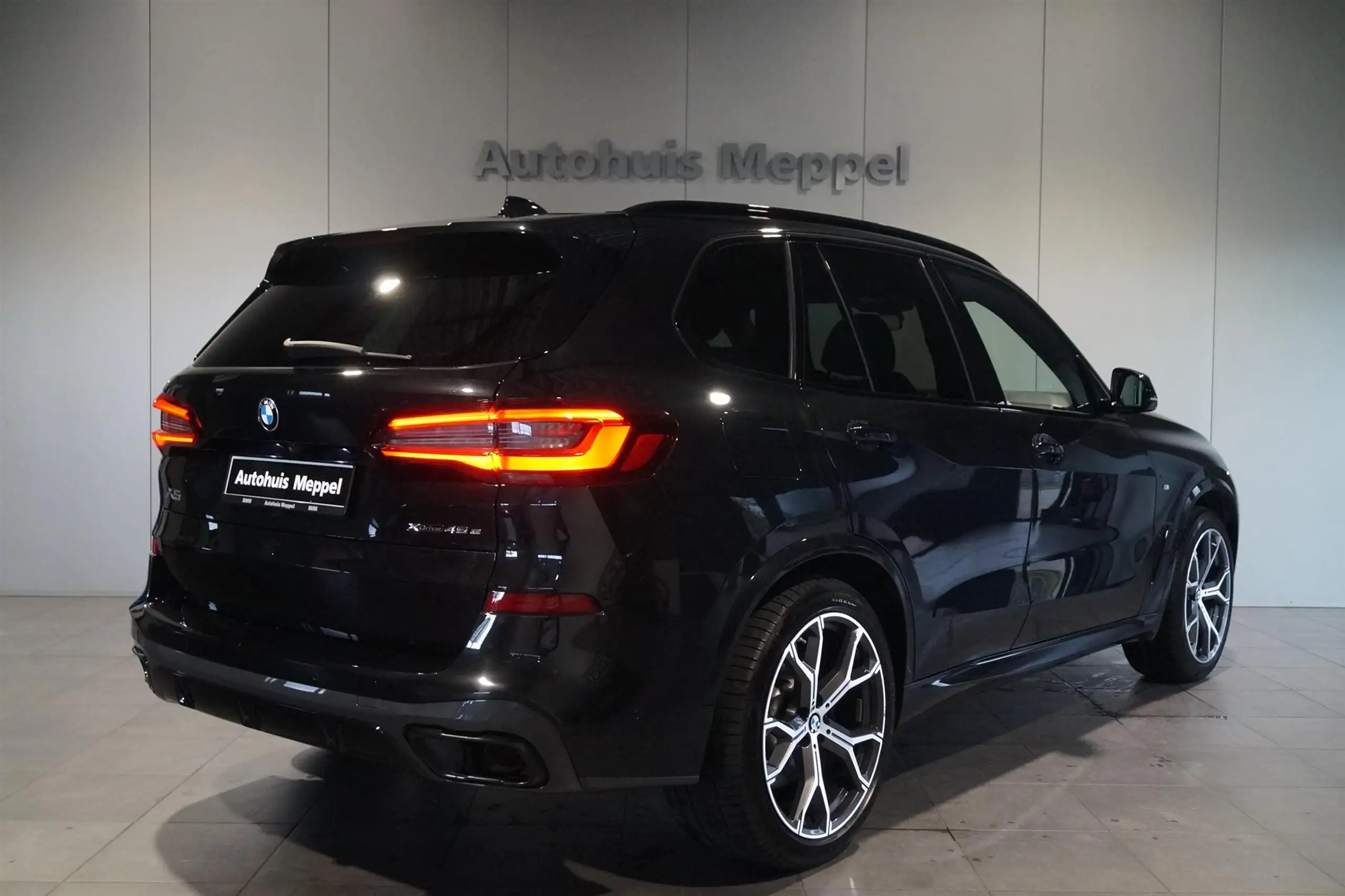 BMW - X5