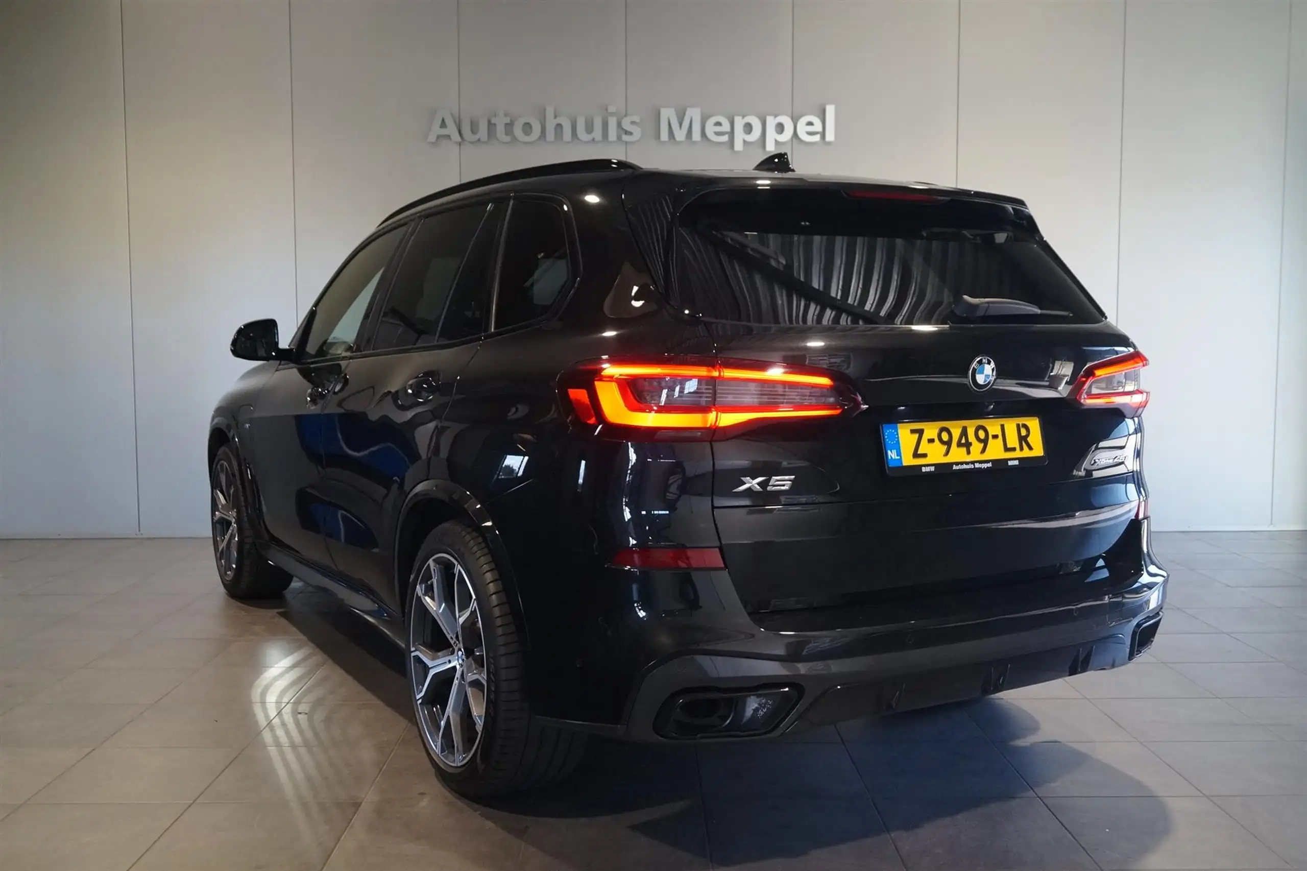 BMW - X5