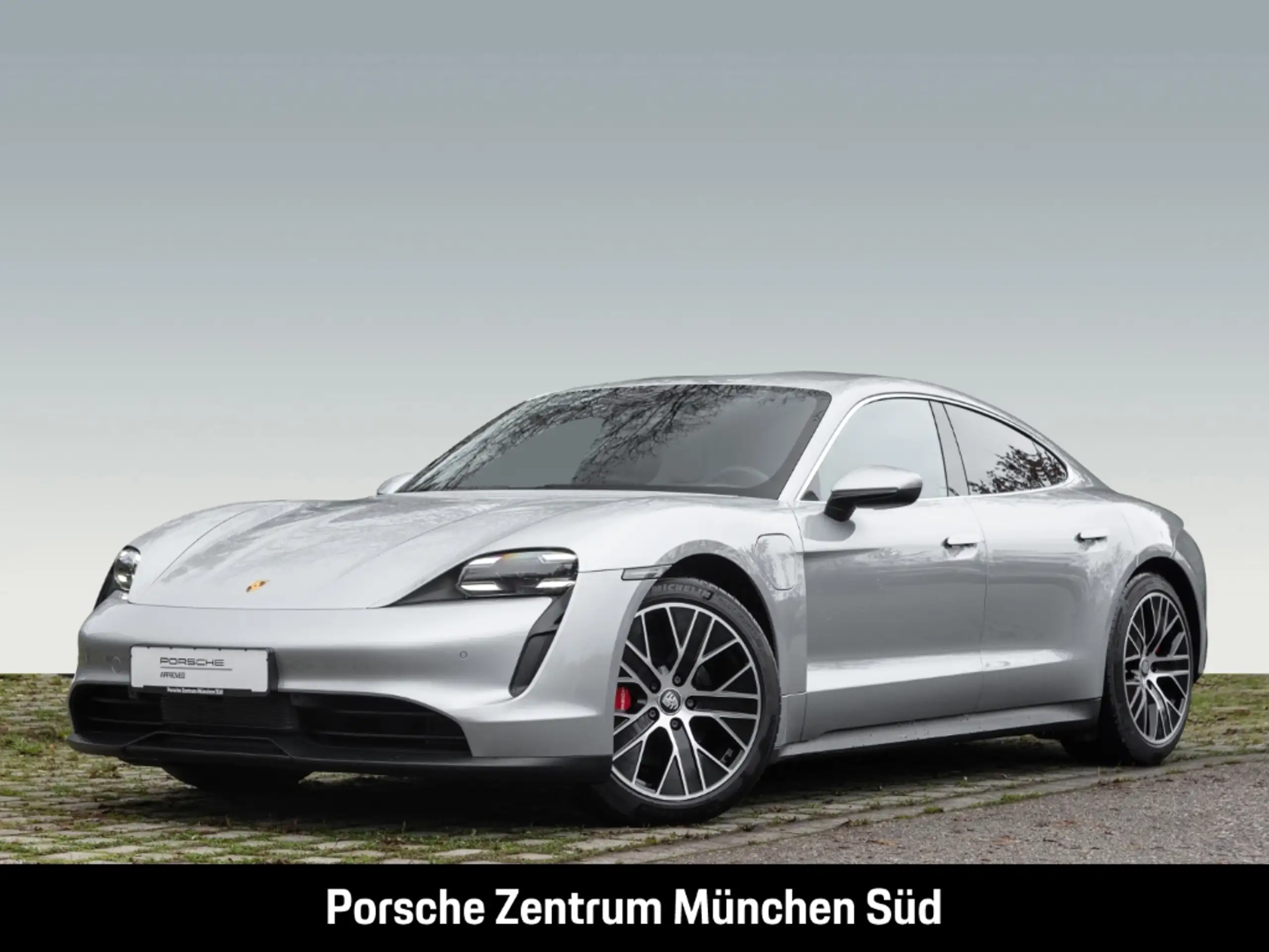 Porsche Taycan 2021