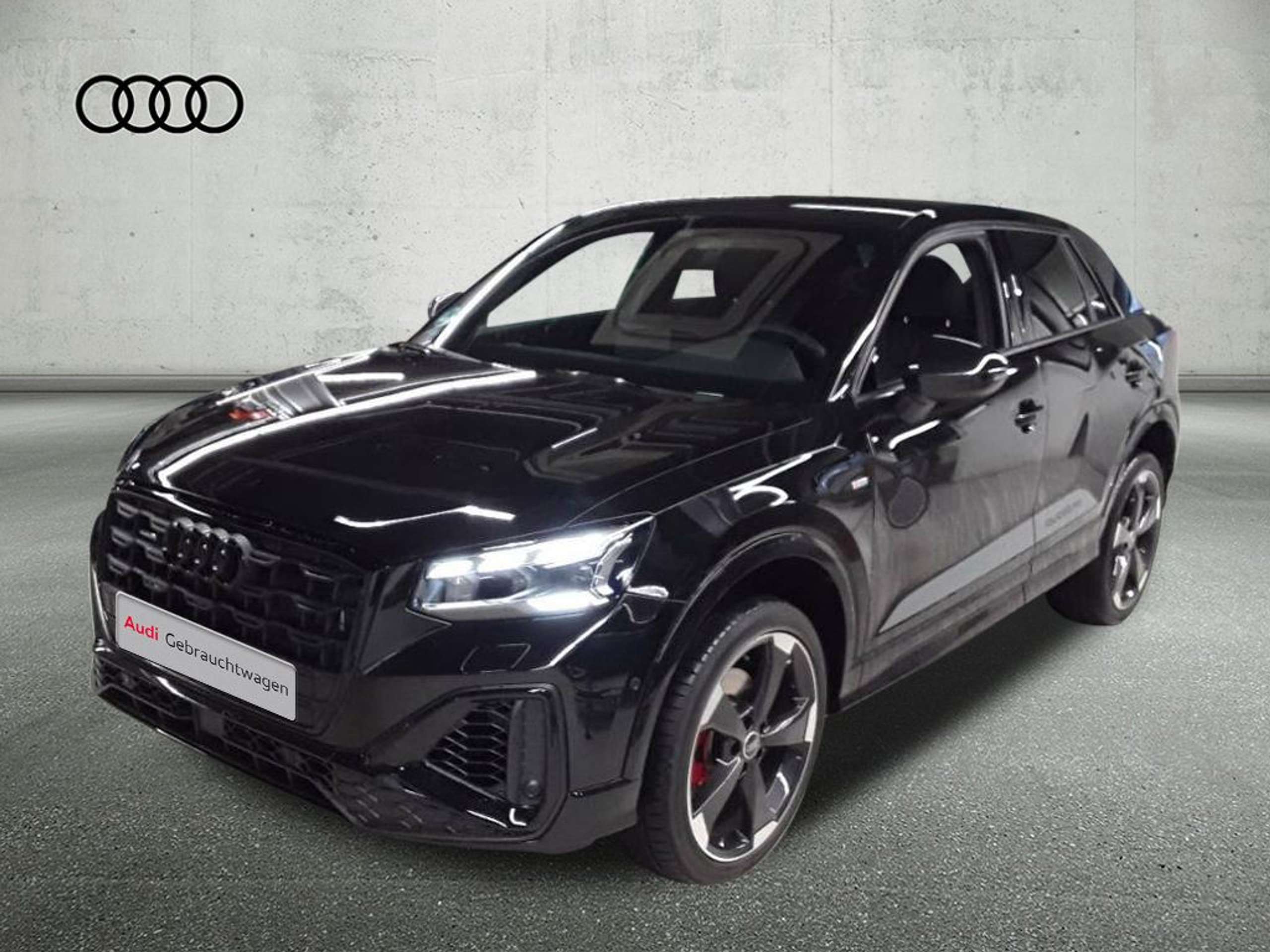 Audi - Q2