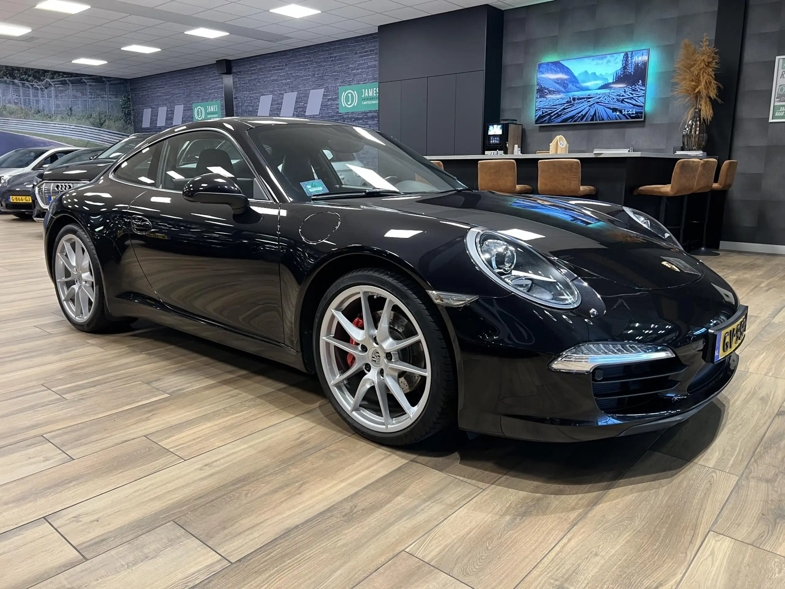 Porsche - 991