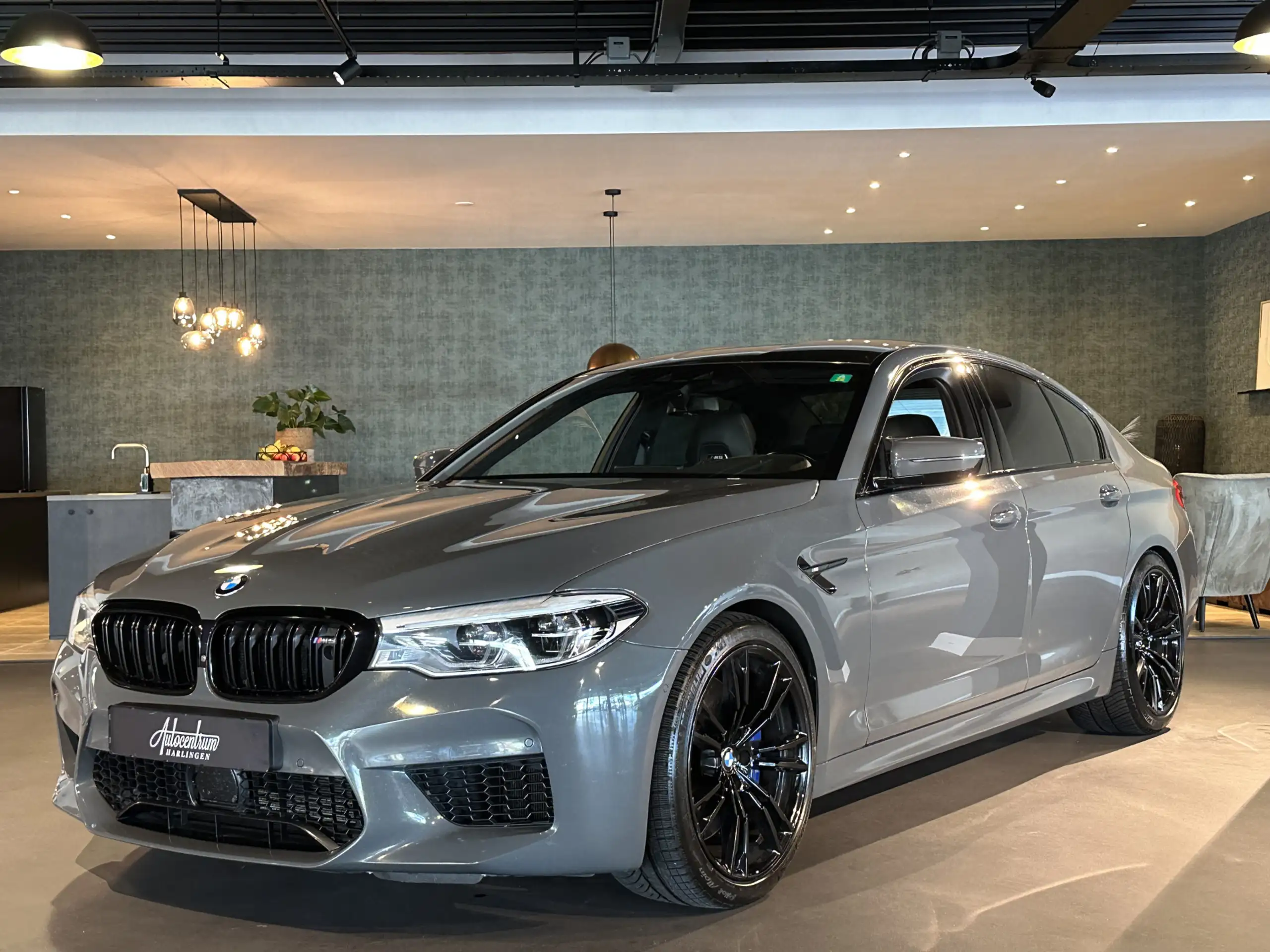 BMW M5 2019