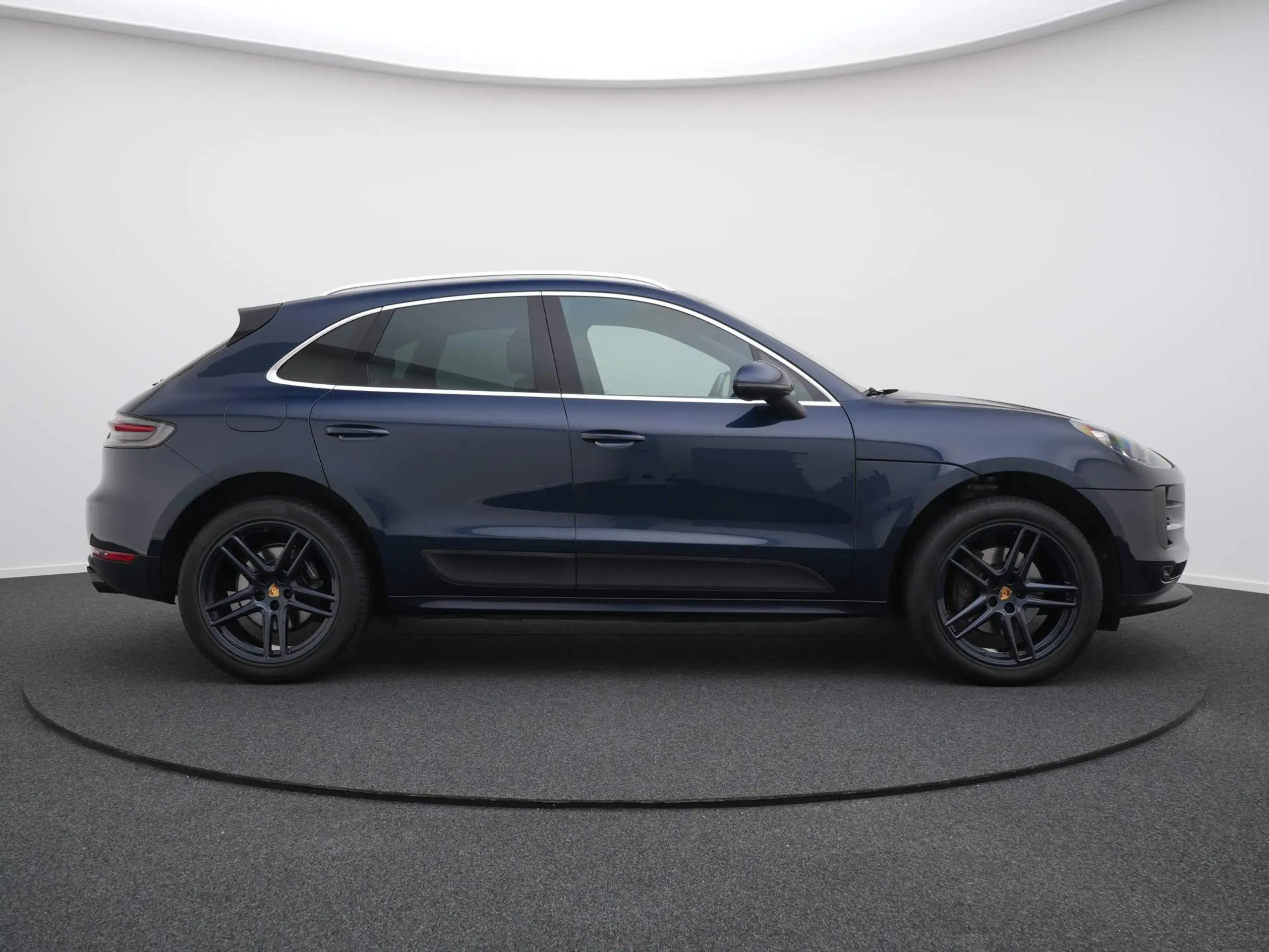 Porsche - Macan