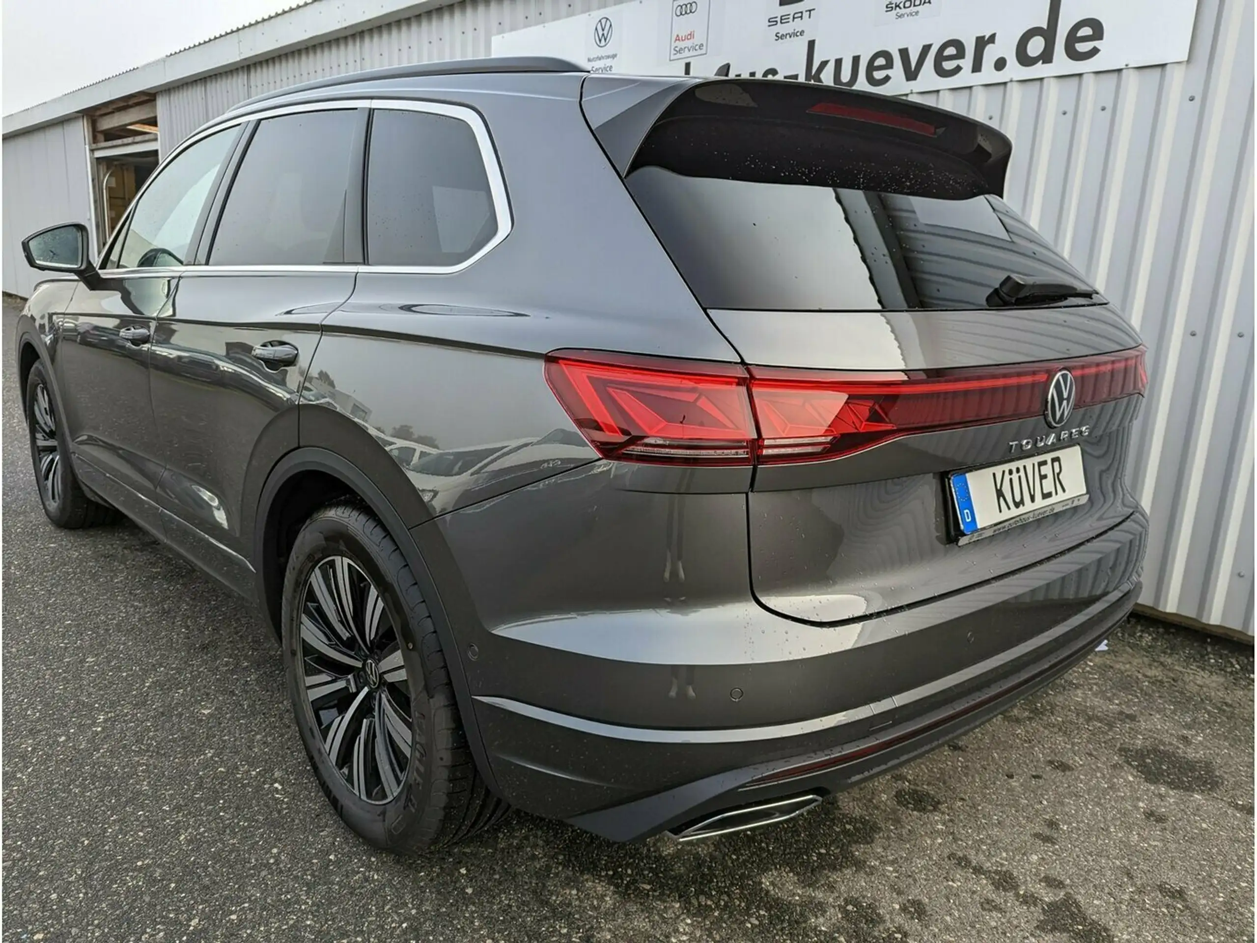 Volkswagen - Touareg