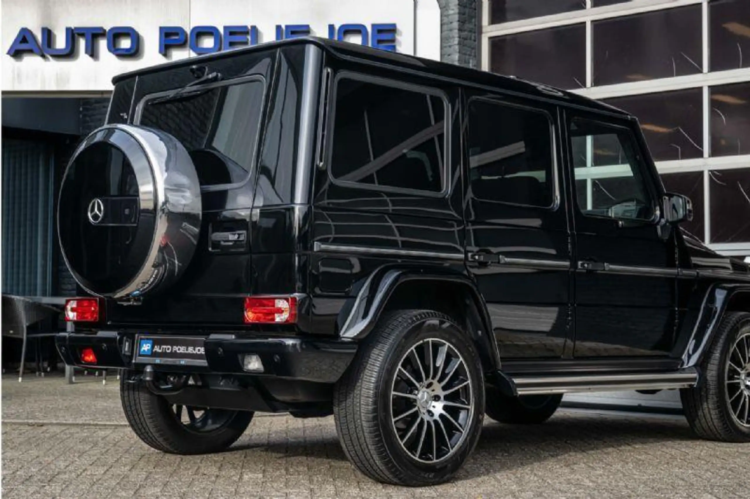 Mercedes-Benz - G 350