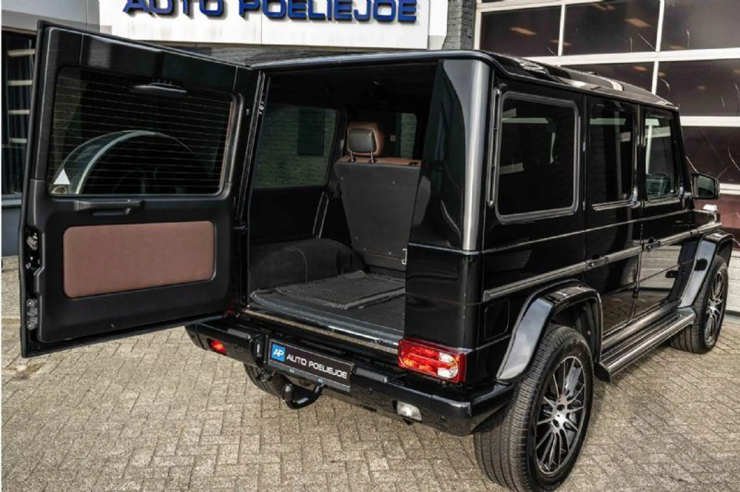 Mercedes-Benz - G 350