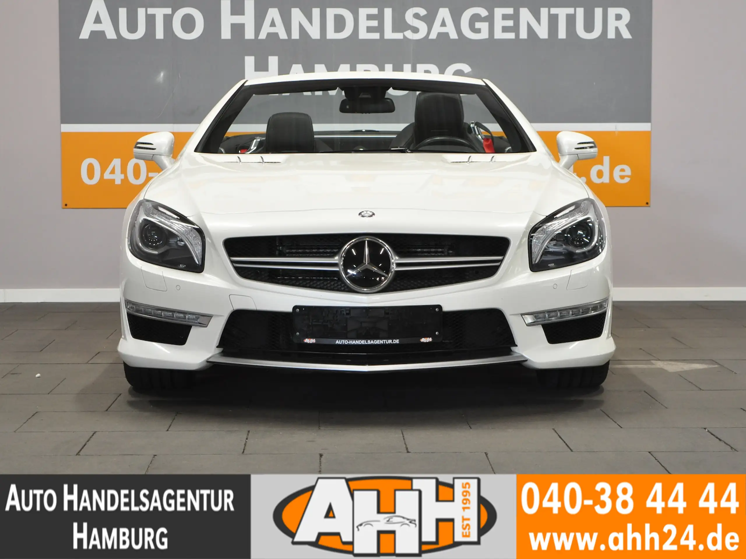 Mercedes-Benz - SL 63 AMG