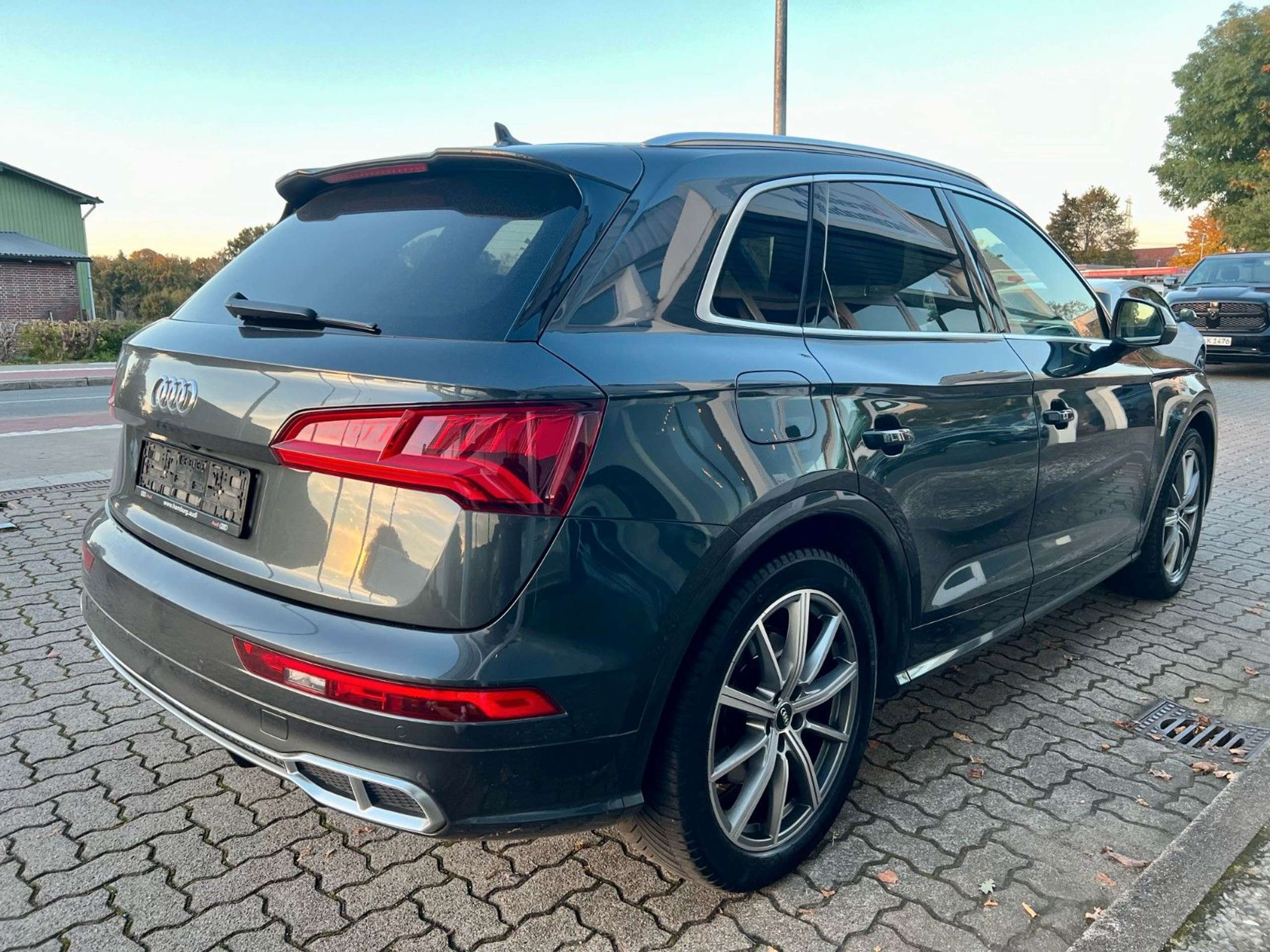 Audi - SQ5