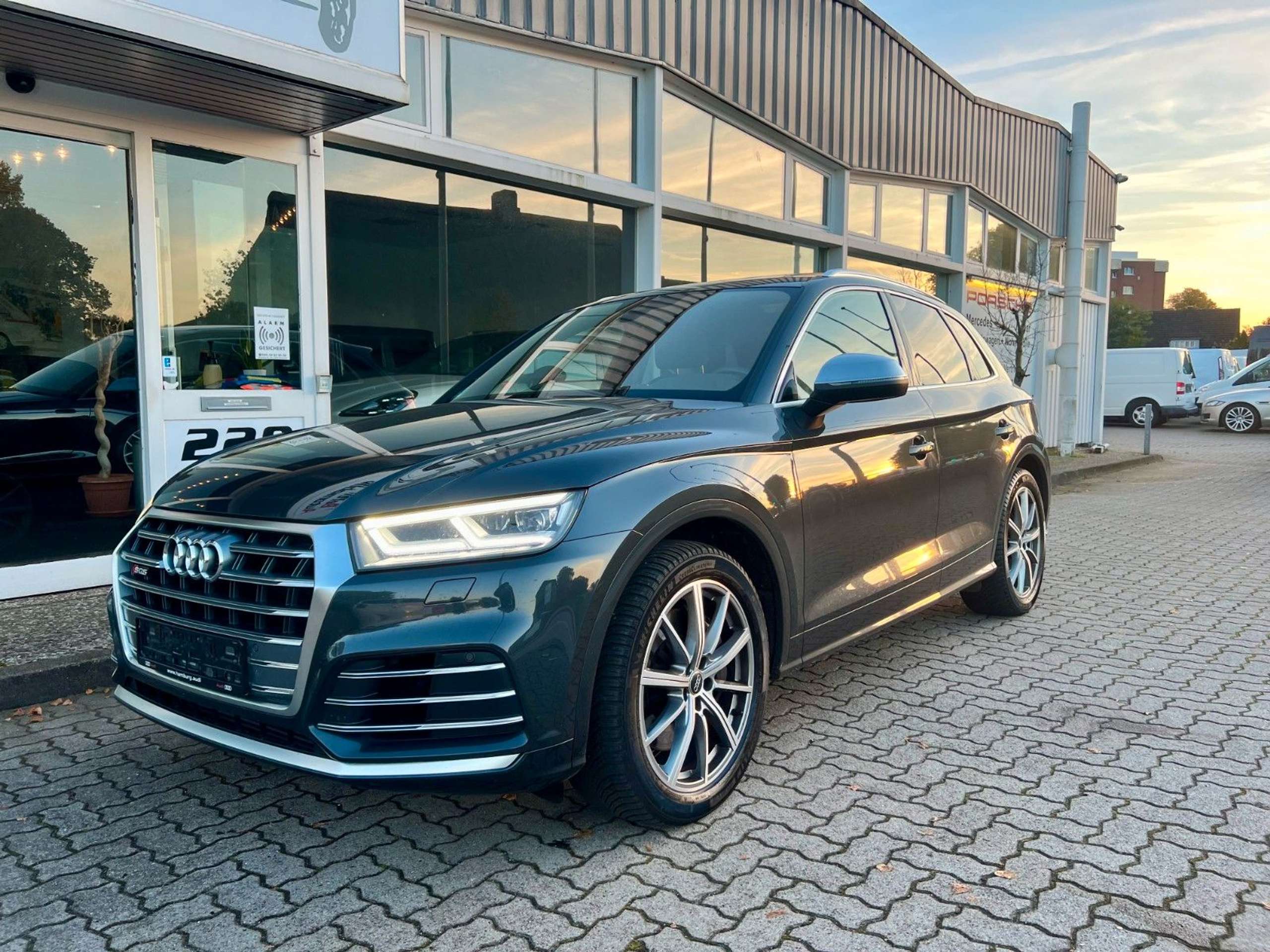 Audi - SQ5