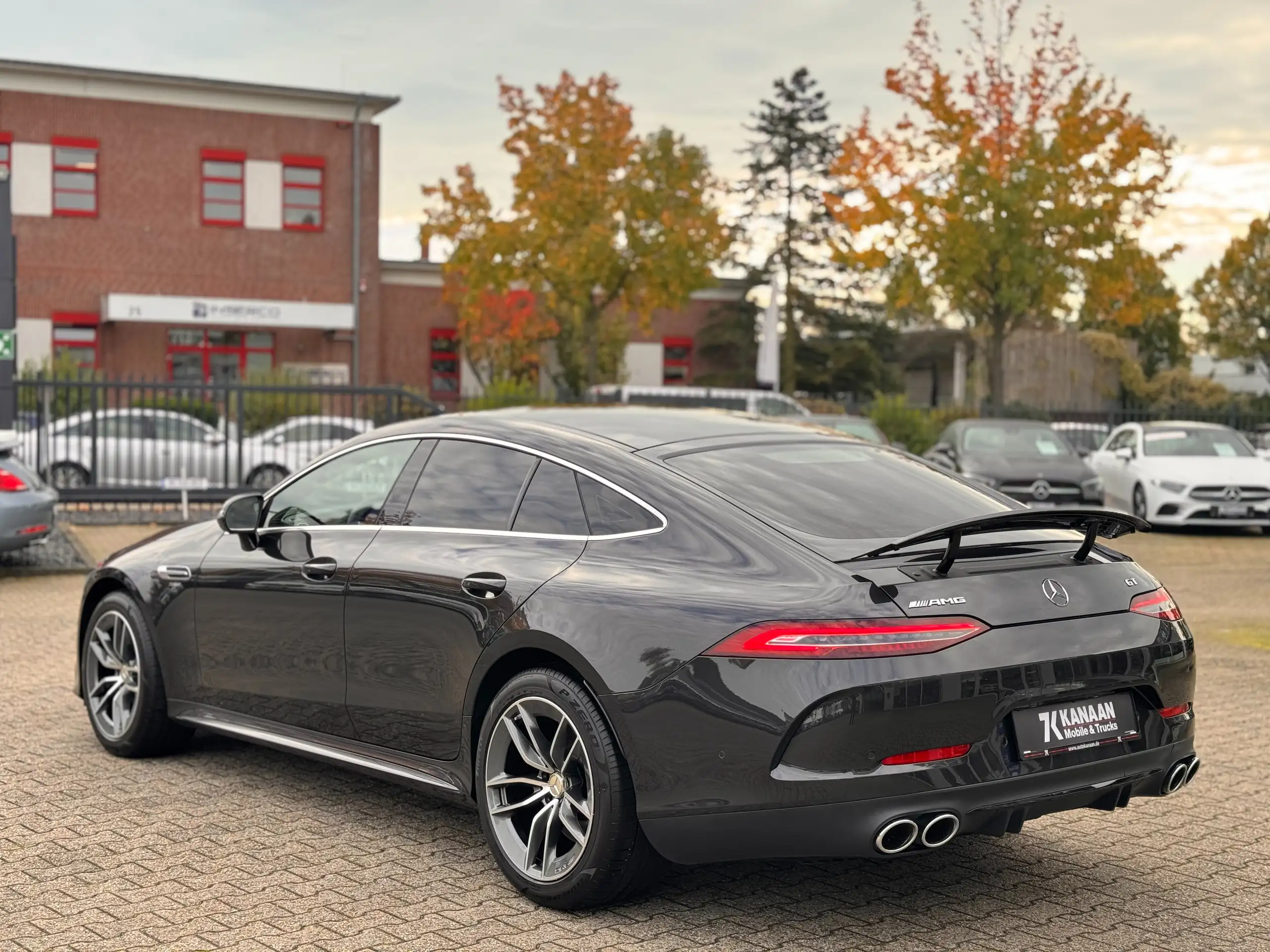 Mercedes-Benz - AMG GT