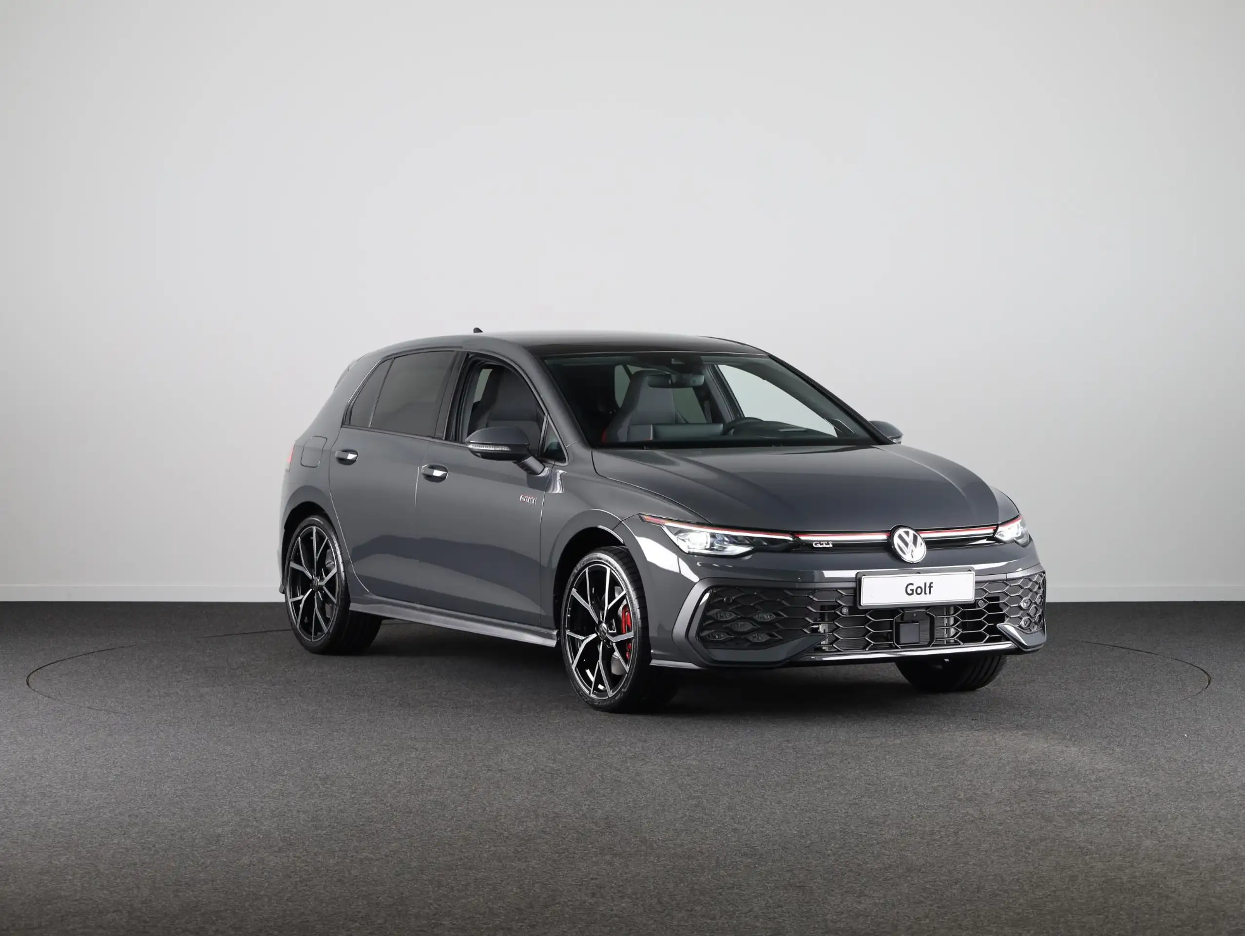 Volkswagen - Golf GTI