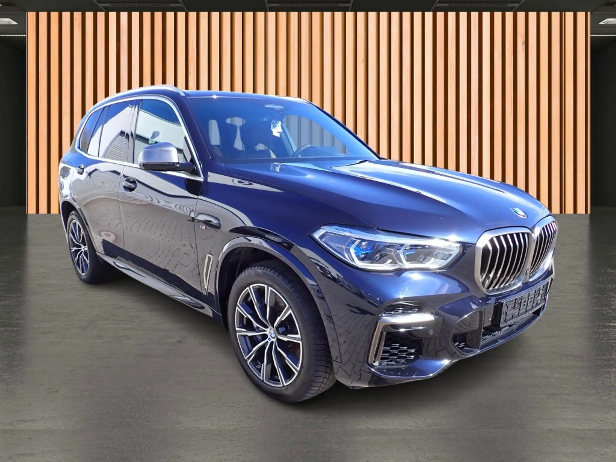 BMW - X5 M