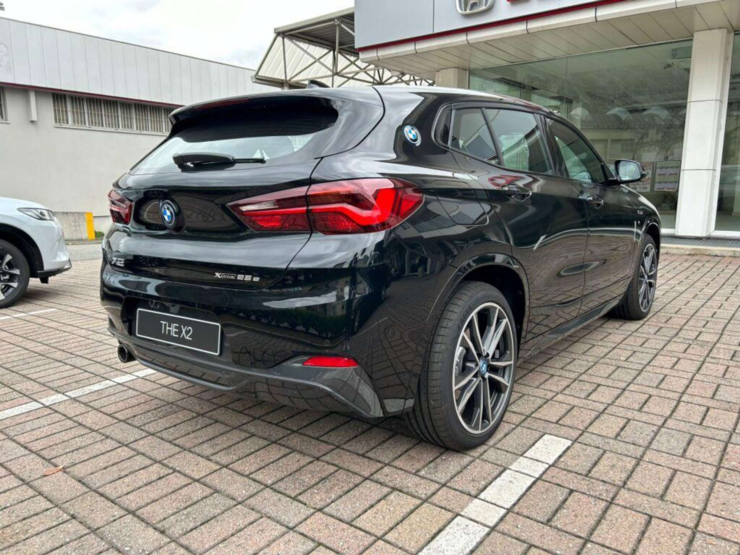 BMW - X2