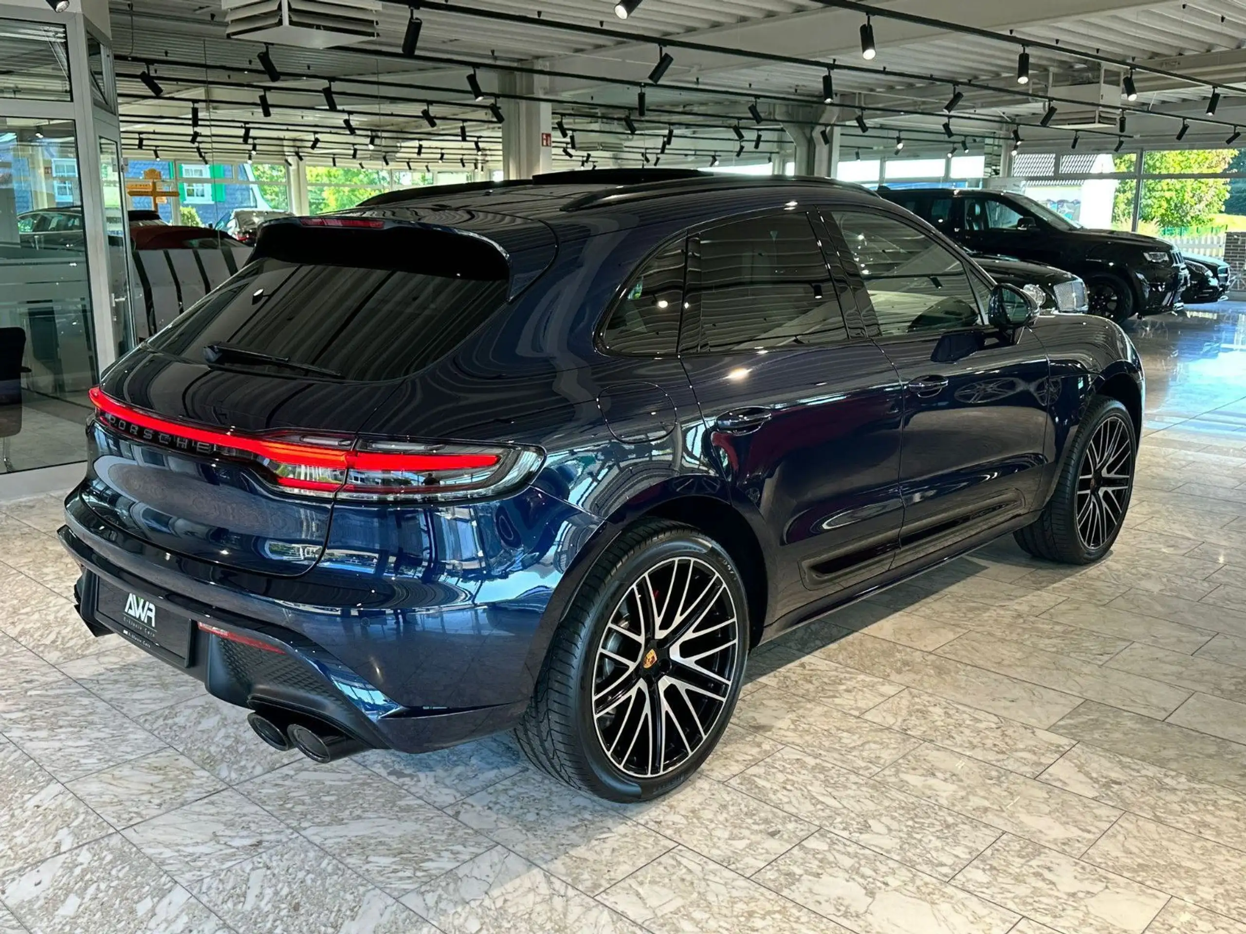 Porsche - Macan