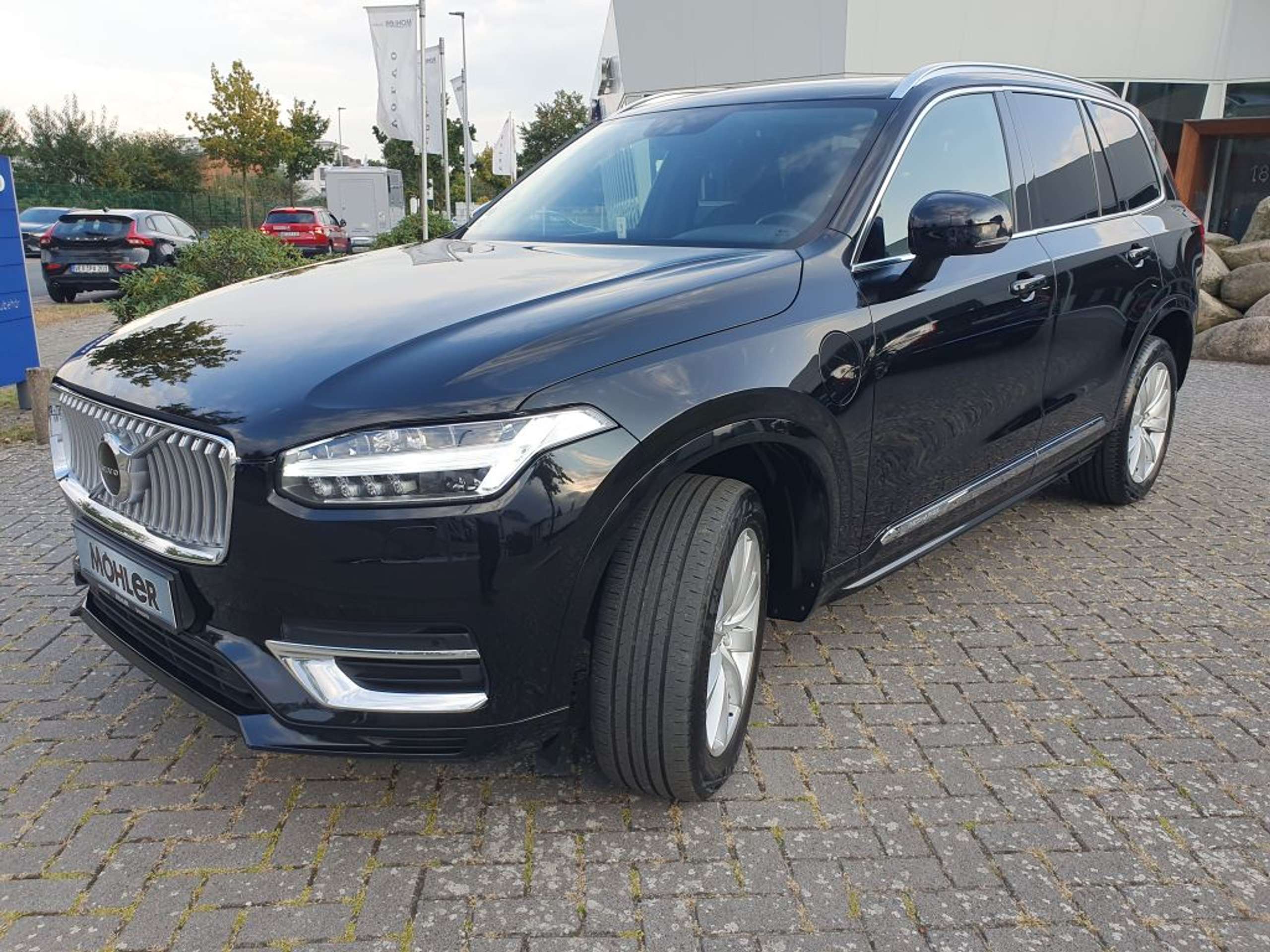 Volvo - XC90