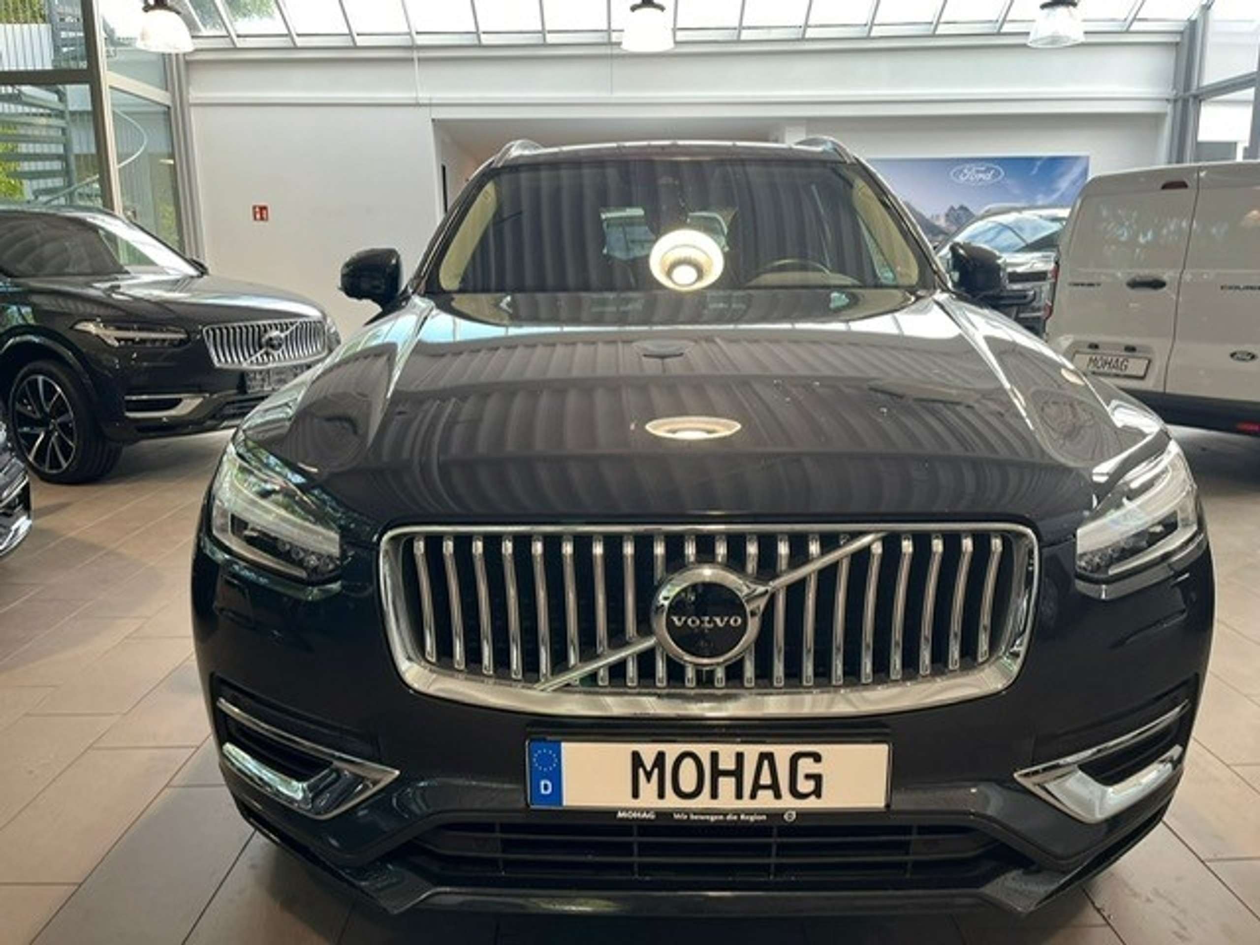 Volvo - XC90