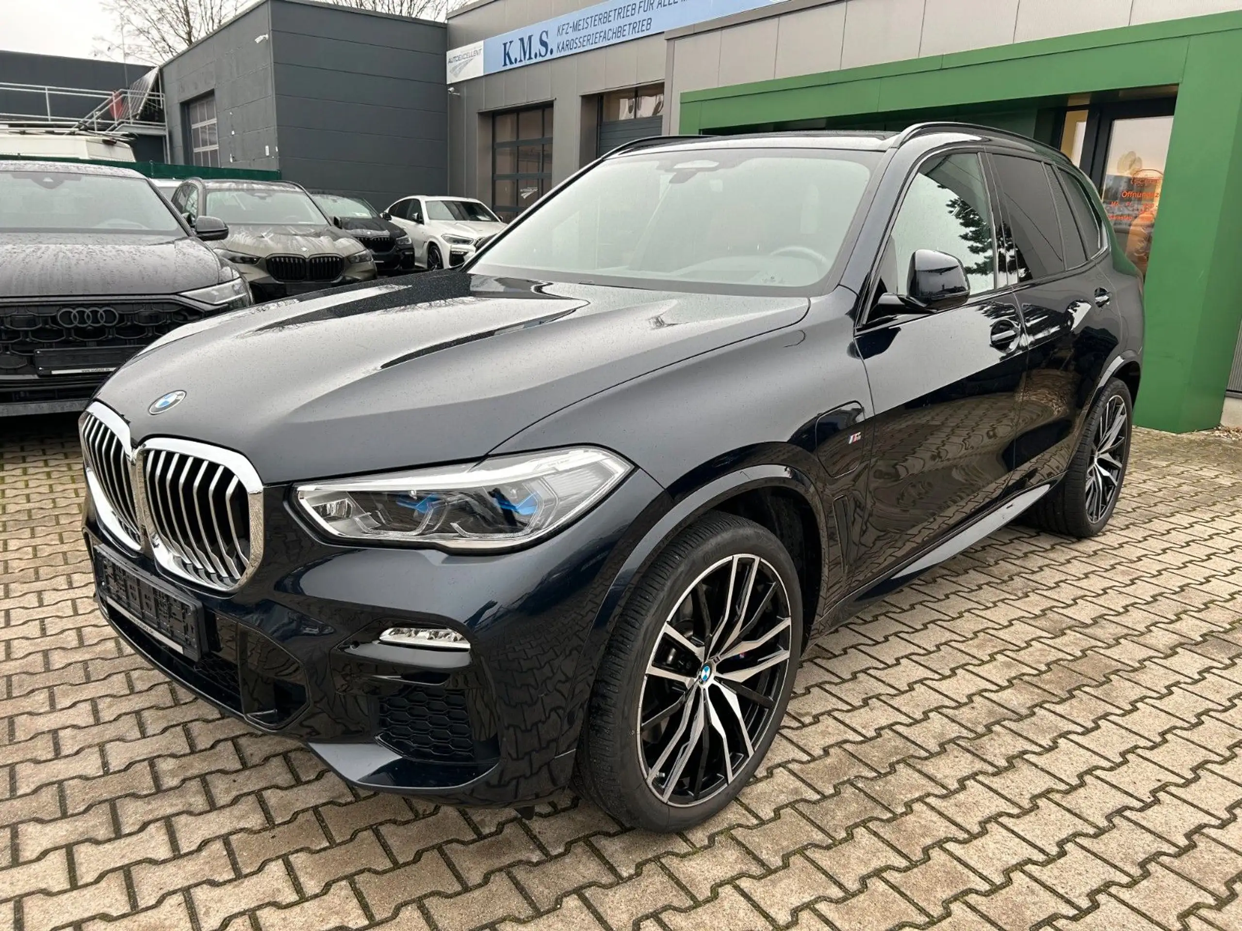 BMW - X5