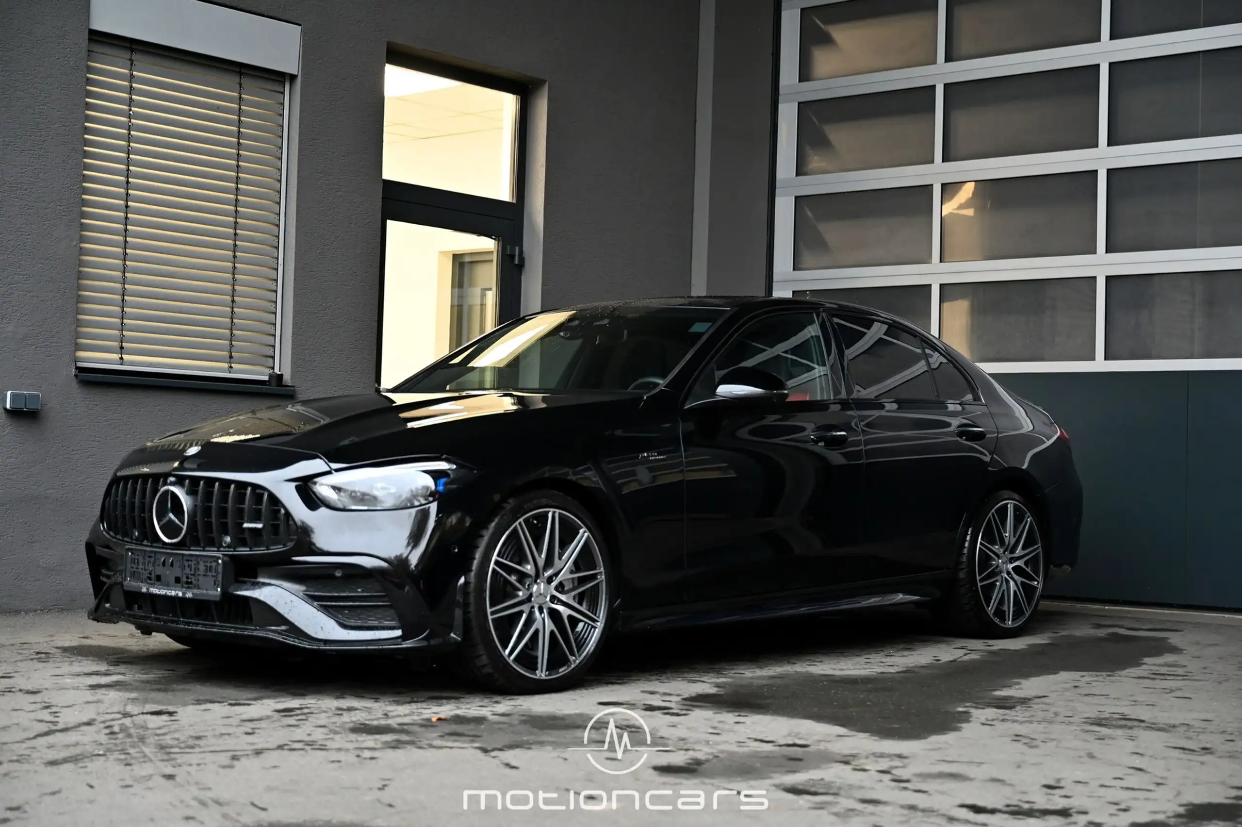 Mercedes-Benz - C 43 AMG