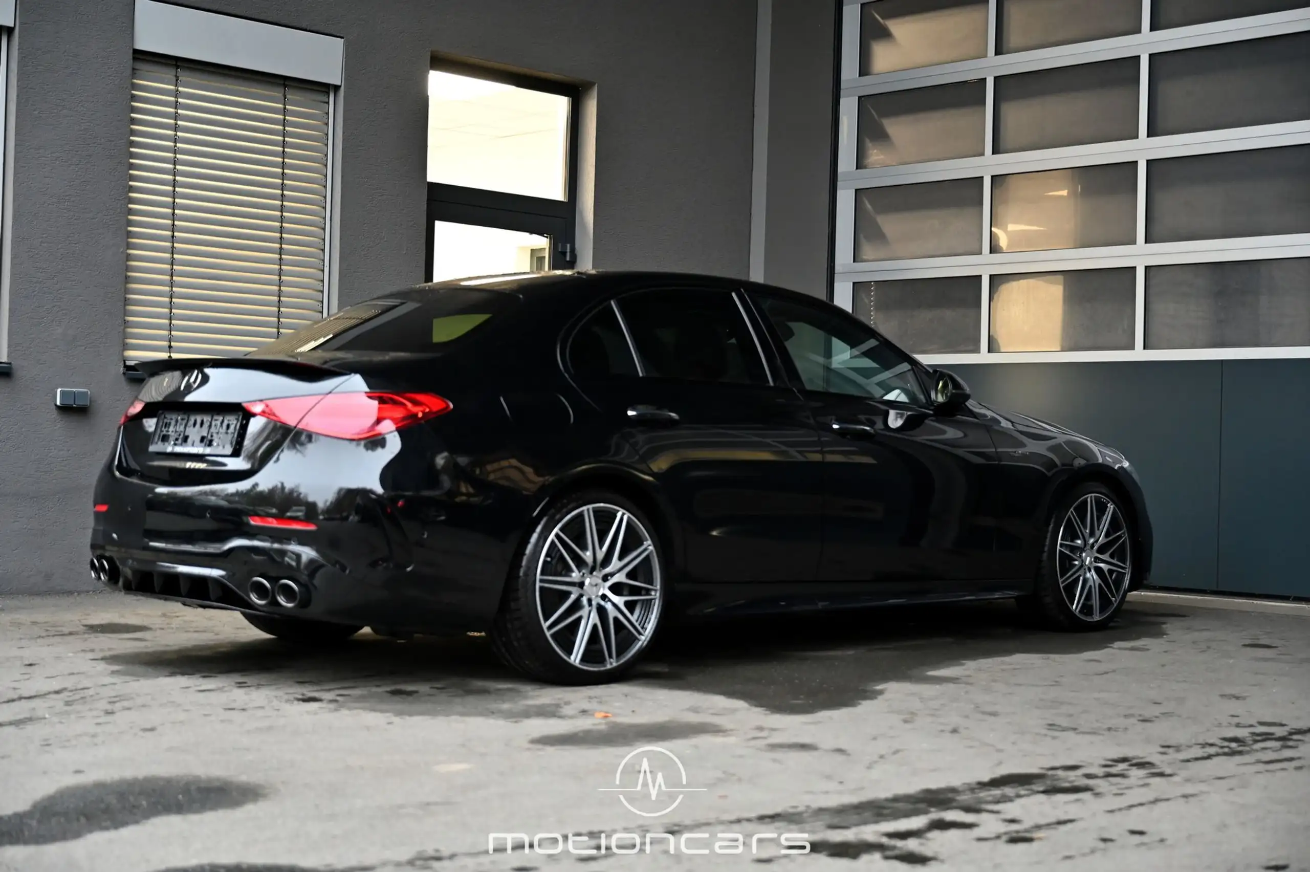 Mercedes-Benz - C 43 AMG