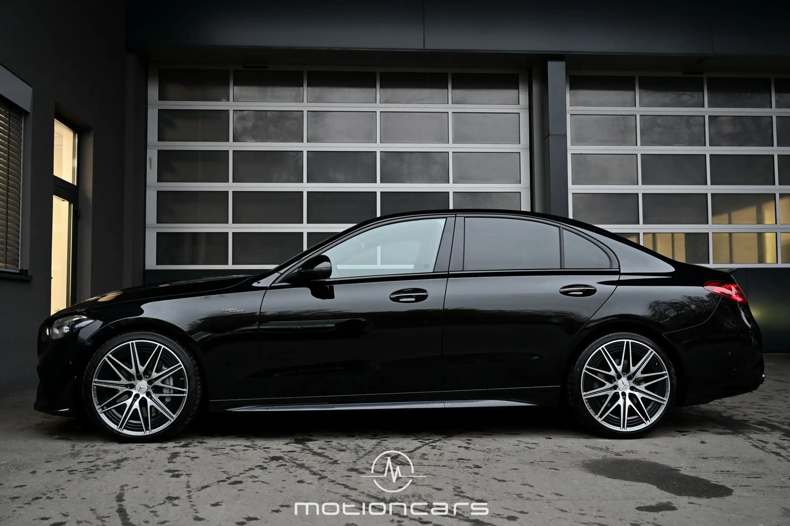 Mercedes-Benz - C 43 AMG