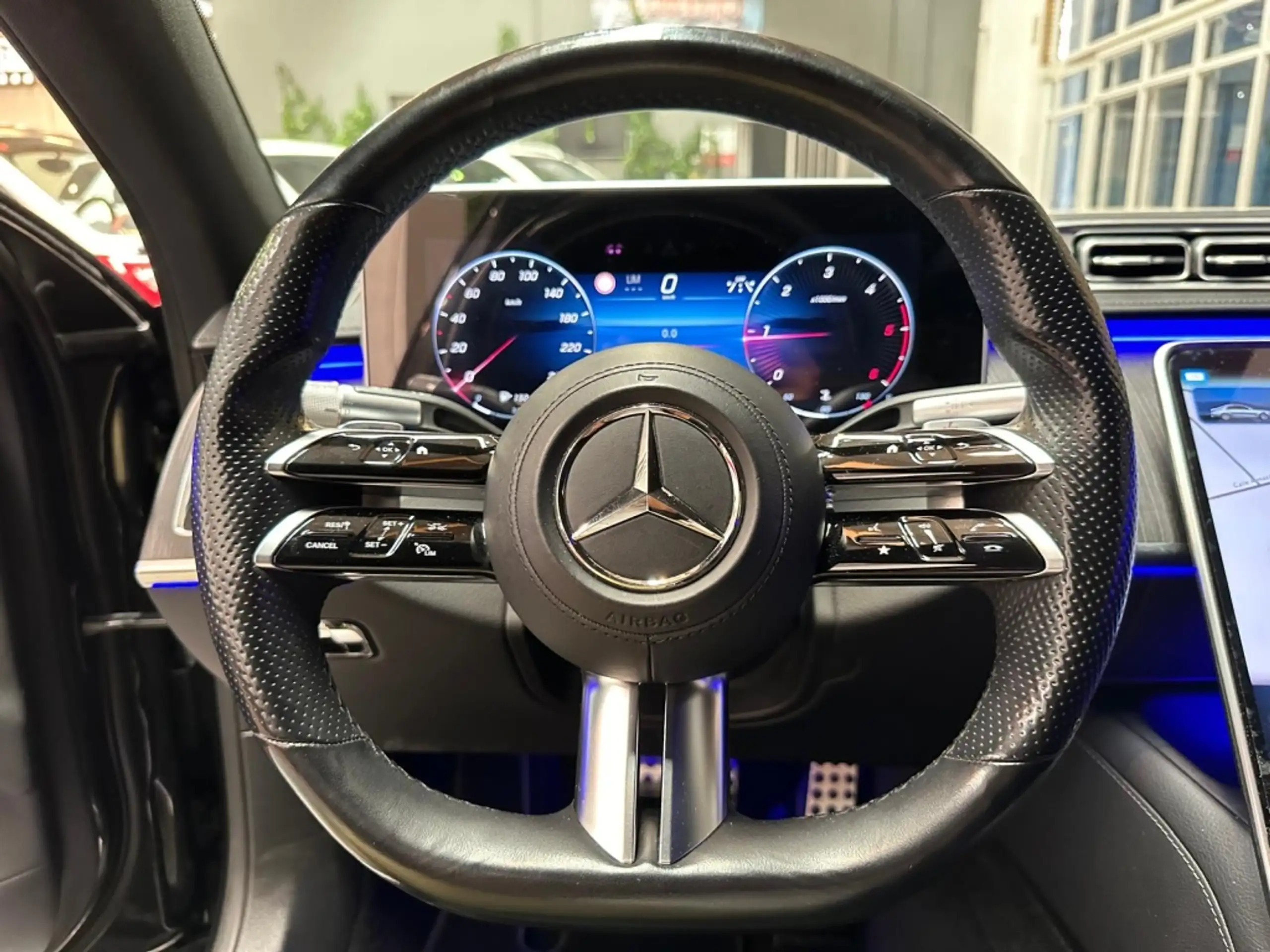 Mercedes-Benz - S 350