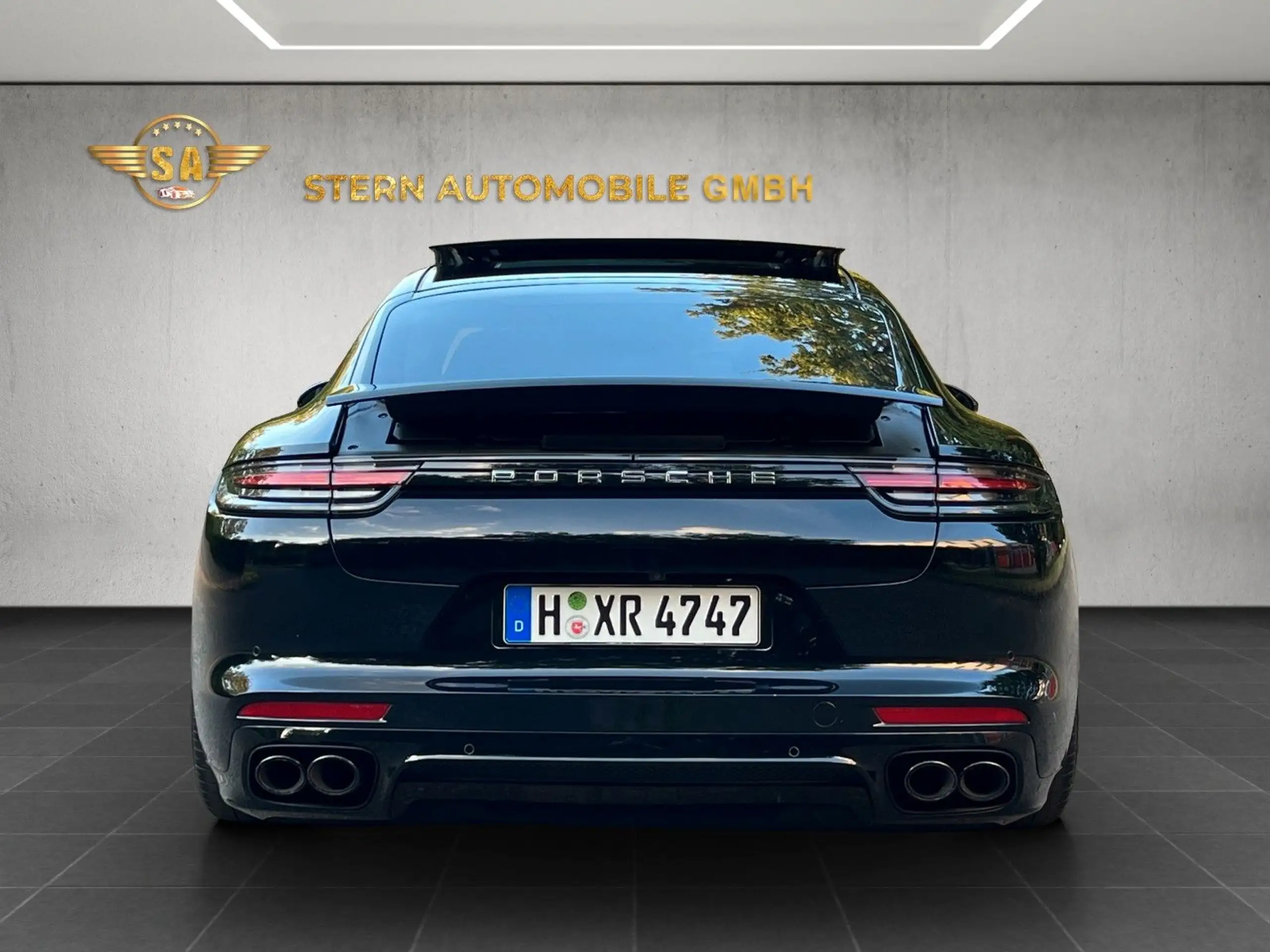 Porsche - Panamera