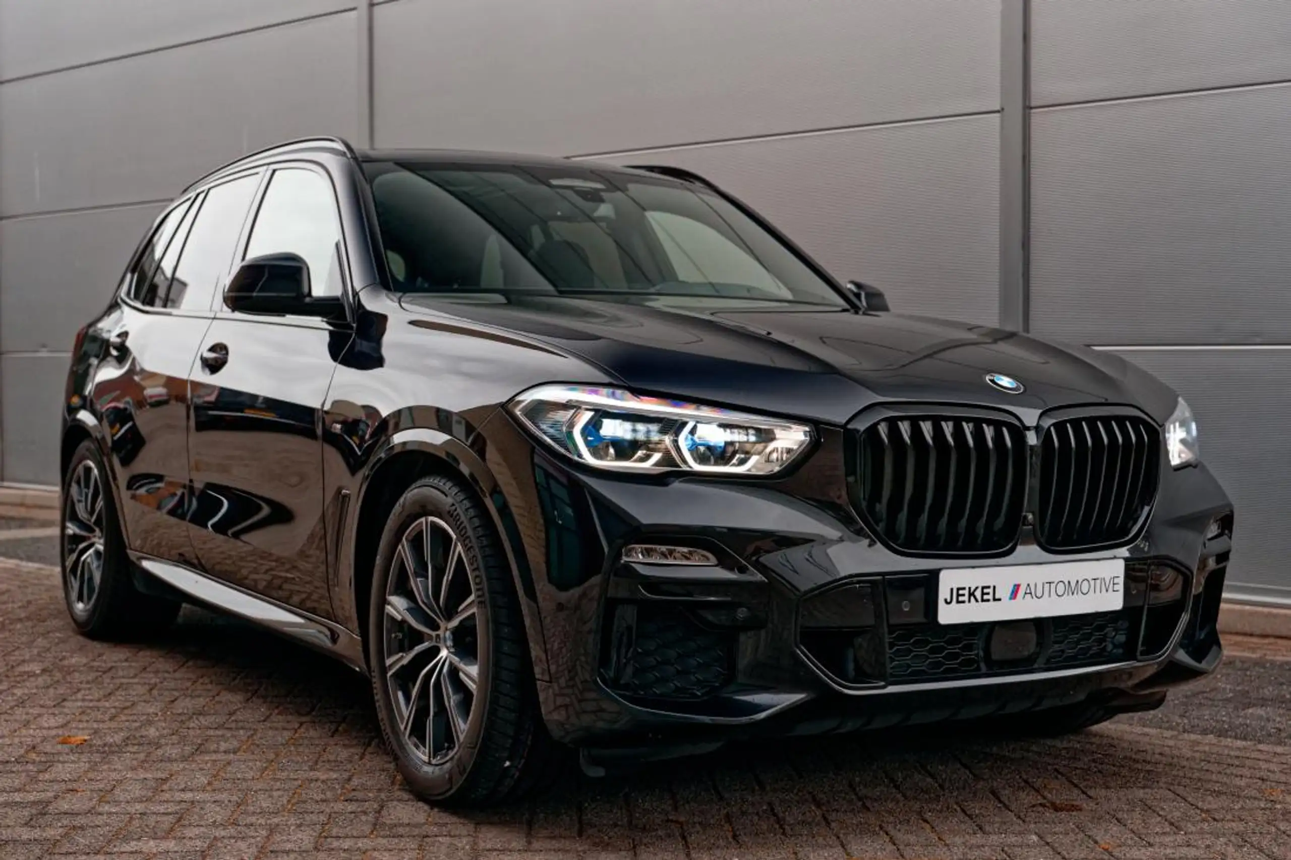 BMW - X5