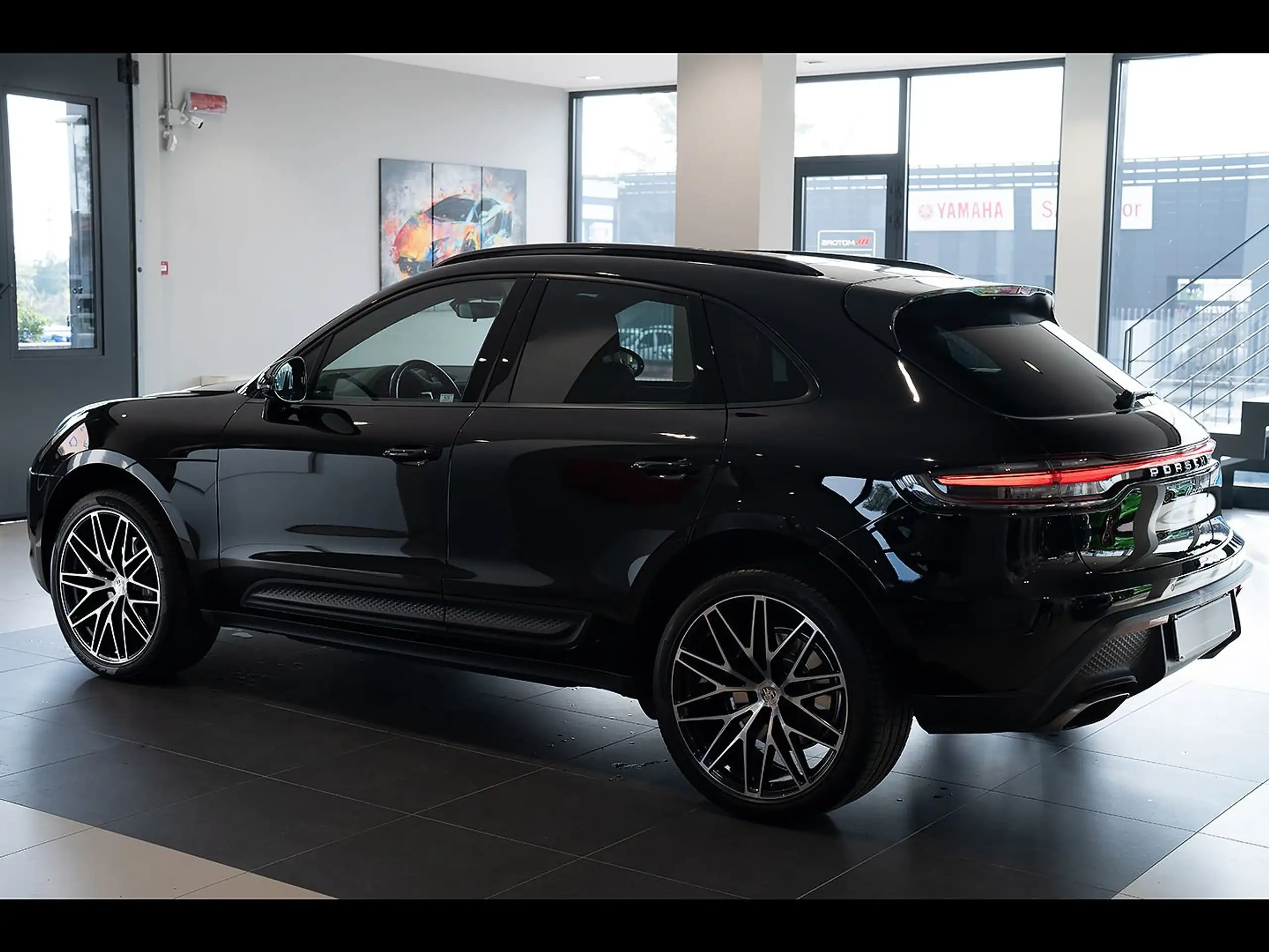 Porsche - Macan