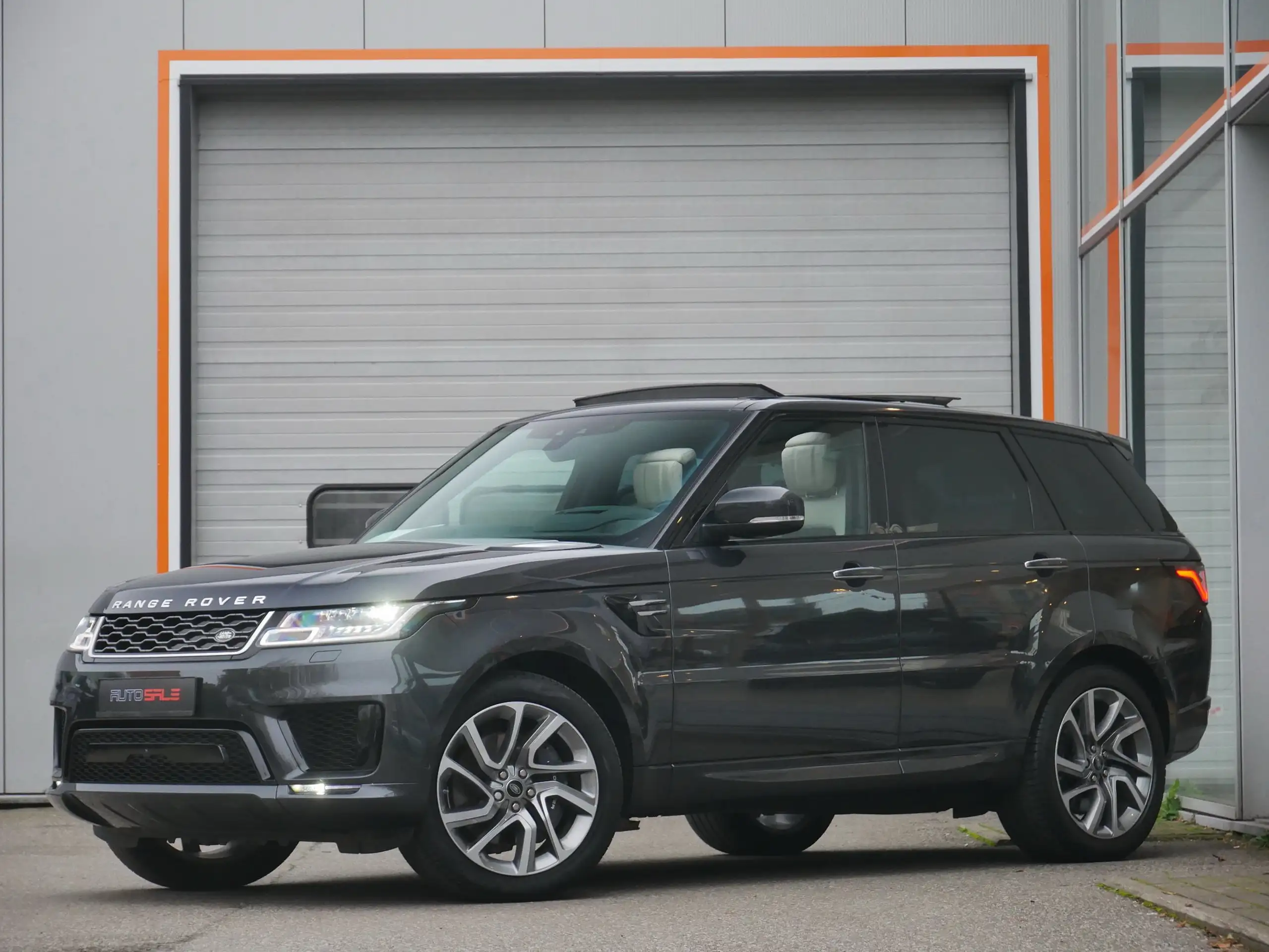 Land Rover - Range Rover Sport