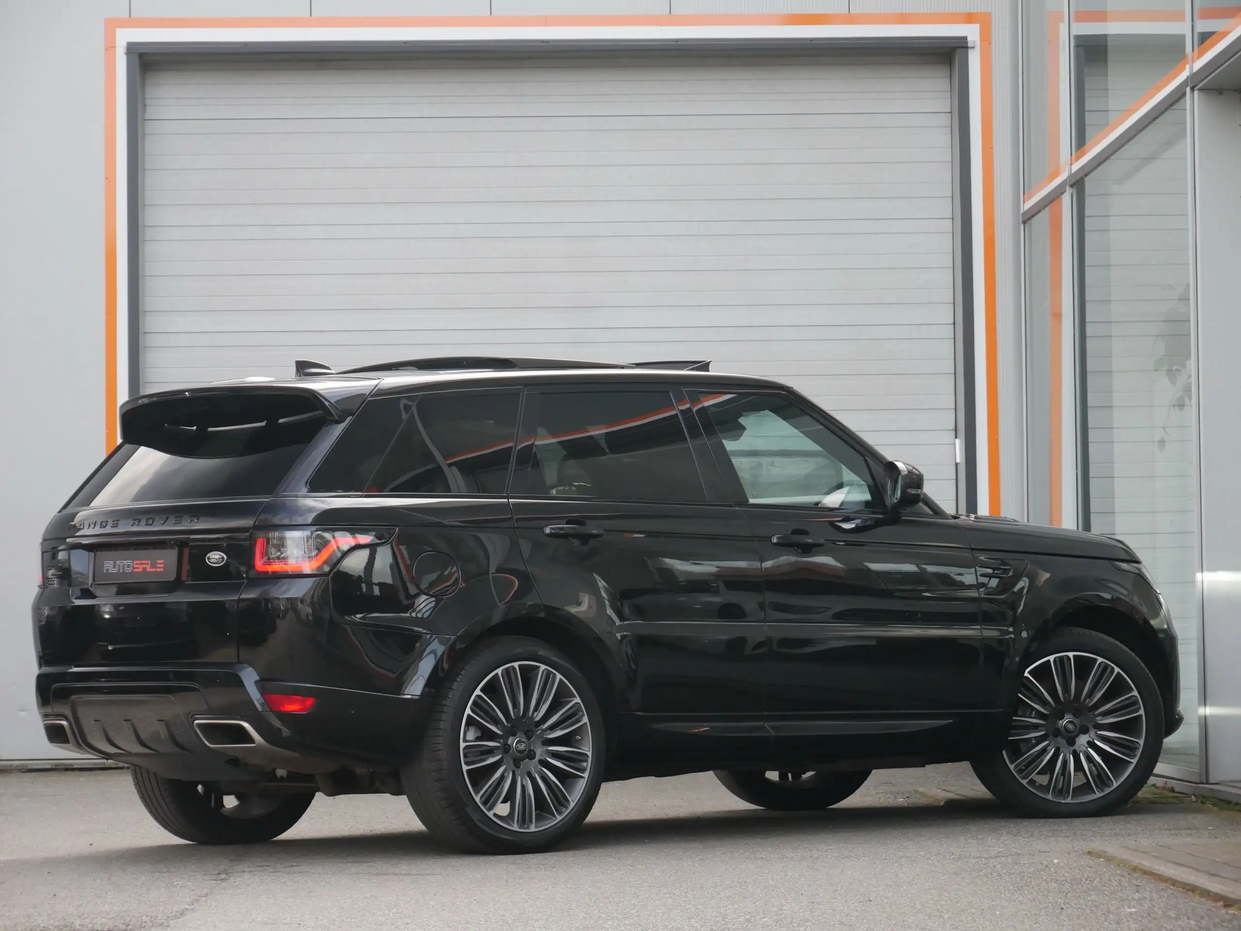 Land Rover - Range Rover Sport