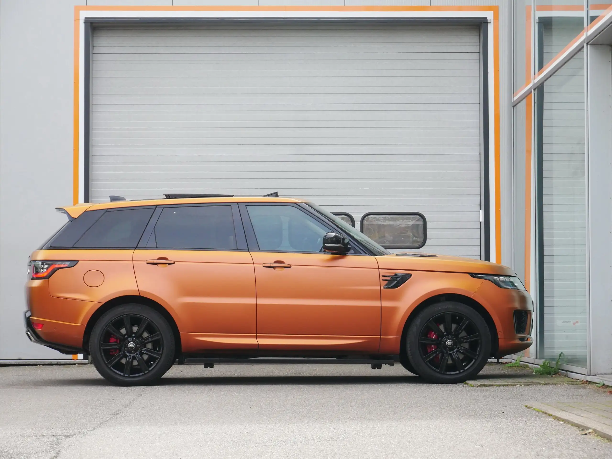 Land Rover - Range Rover Sport