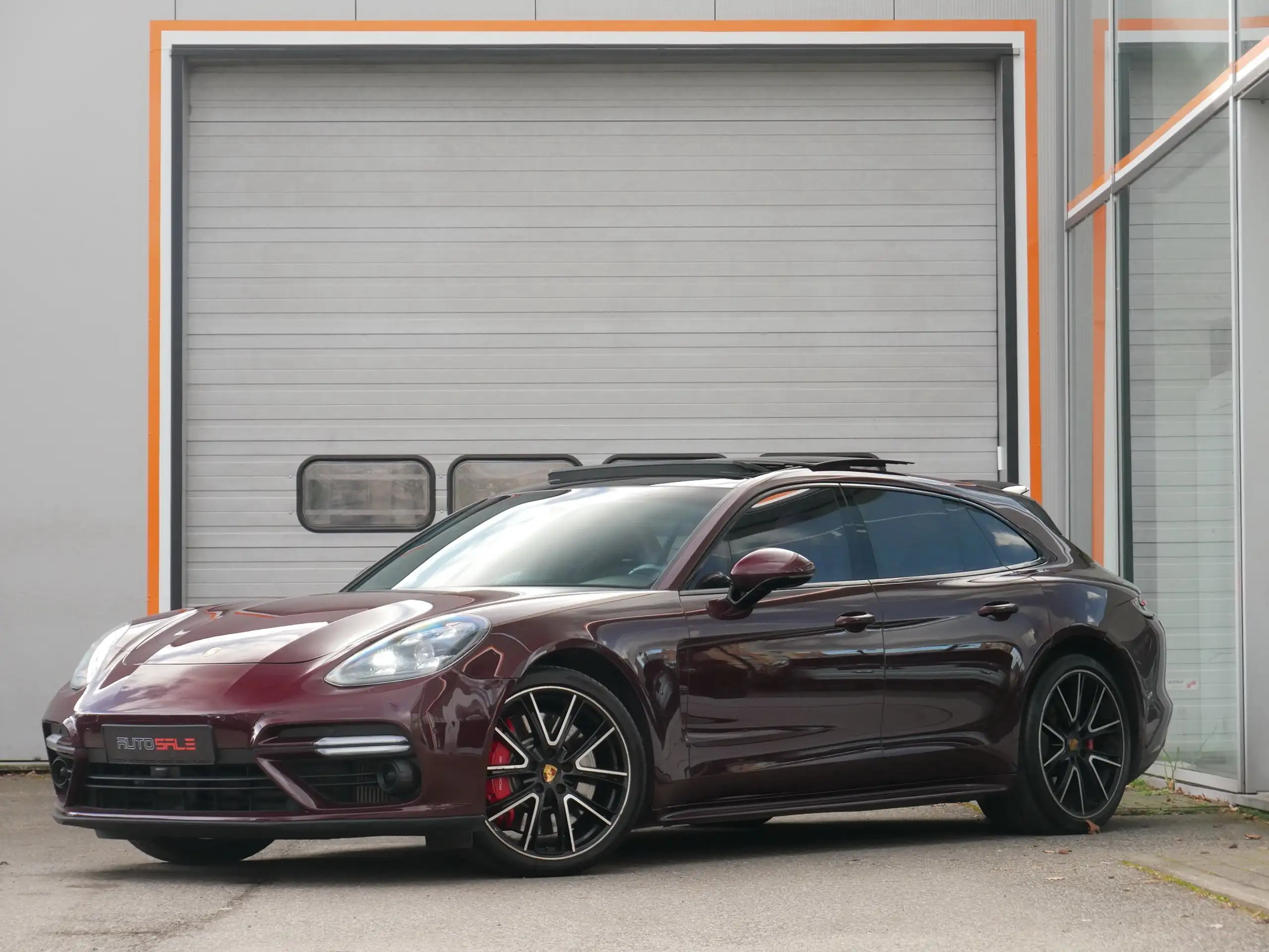 Porsche - Panamera