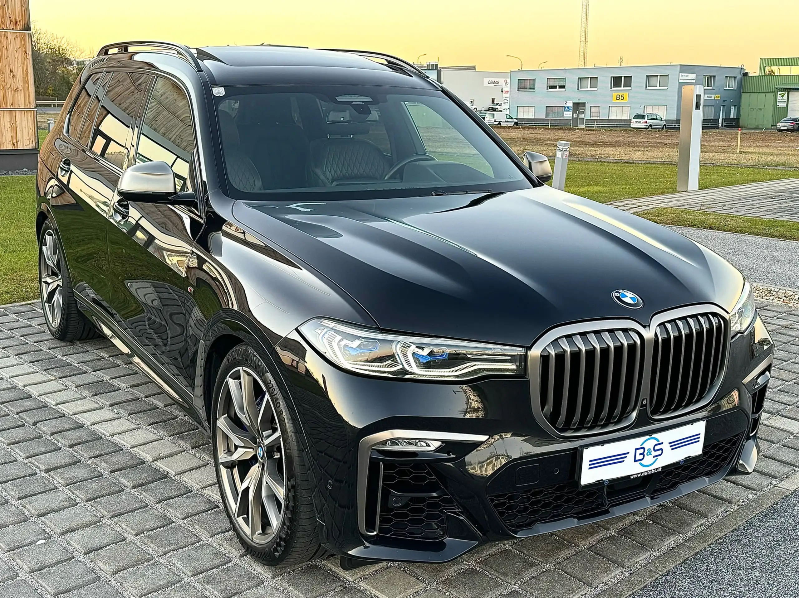 BMW - X7