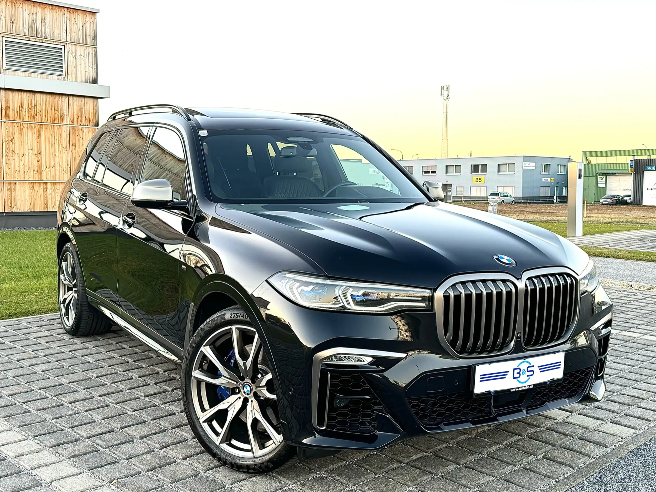 BMW - X7