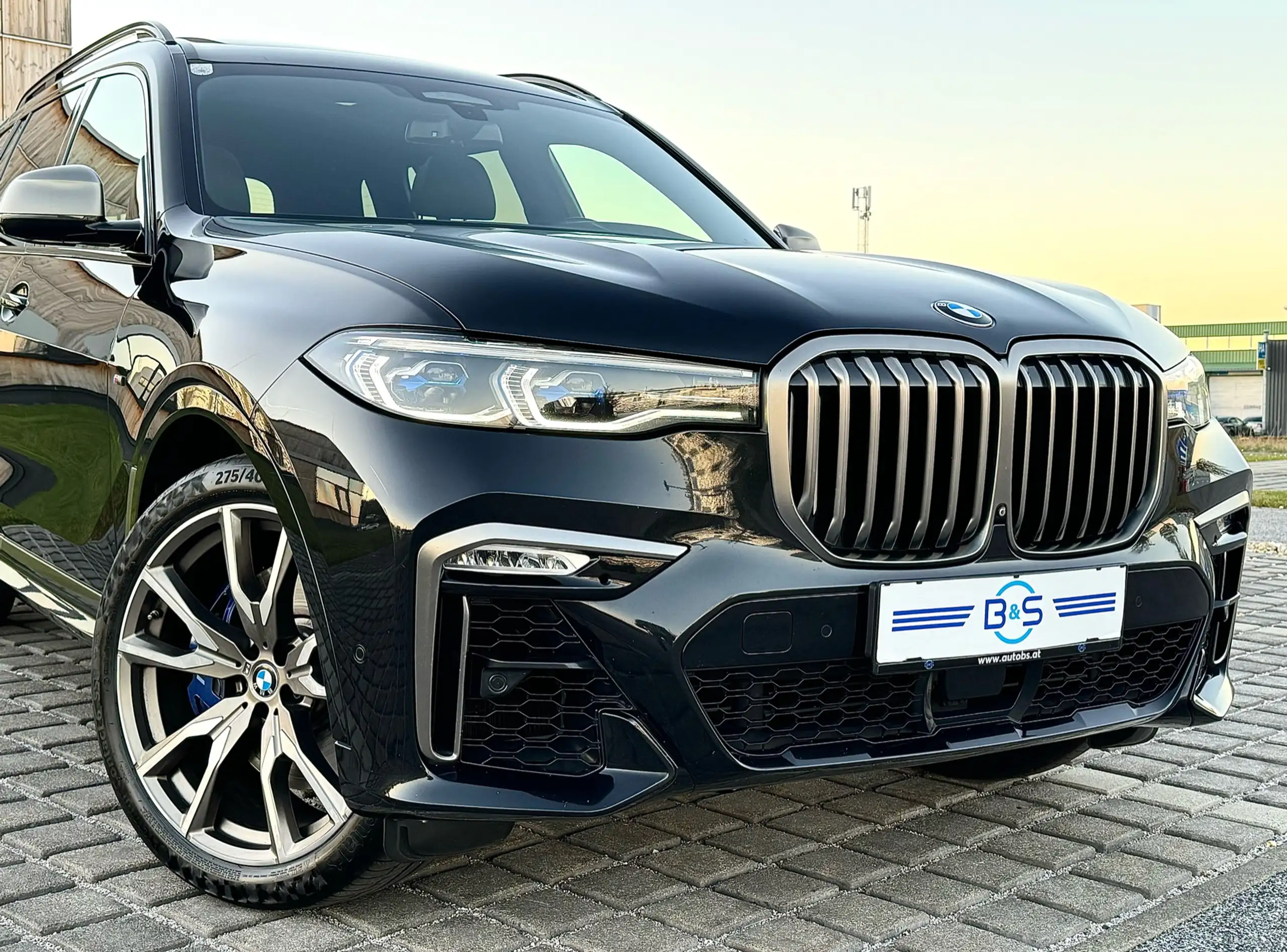 BMW - X7