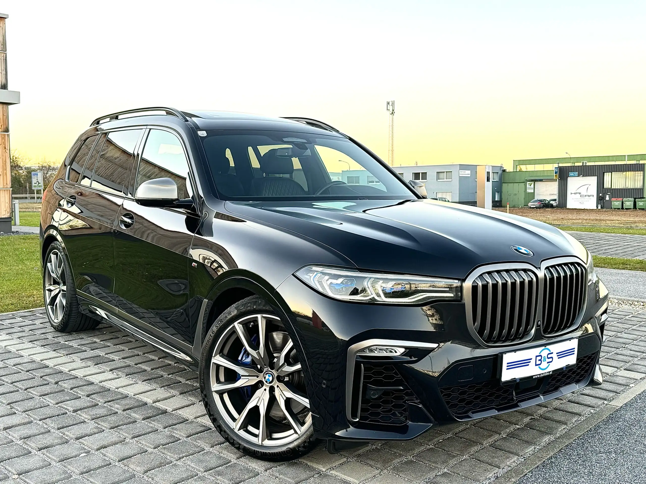 BMW - X7