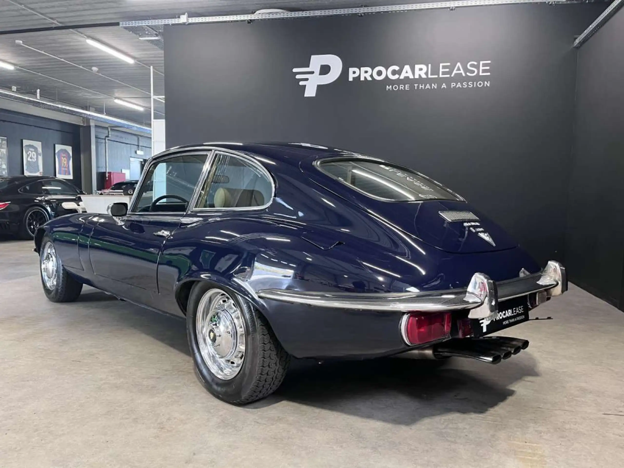 Jaguar - E-Type