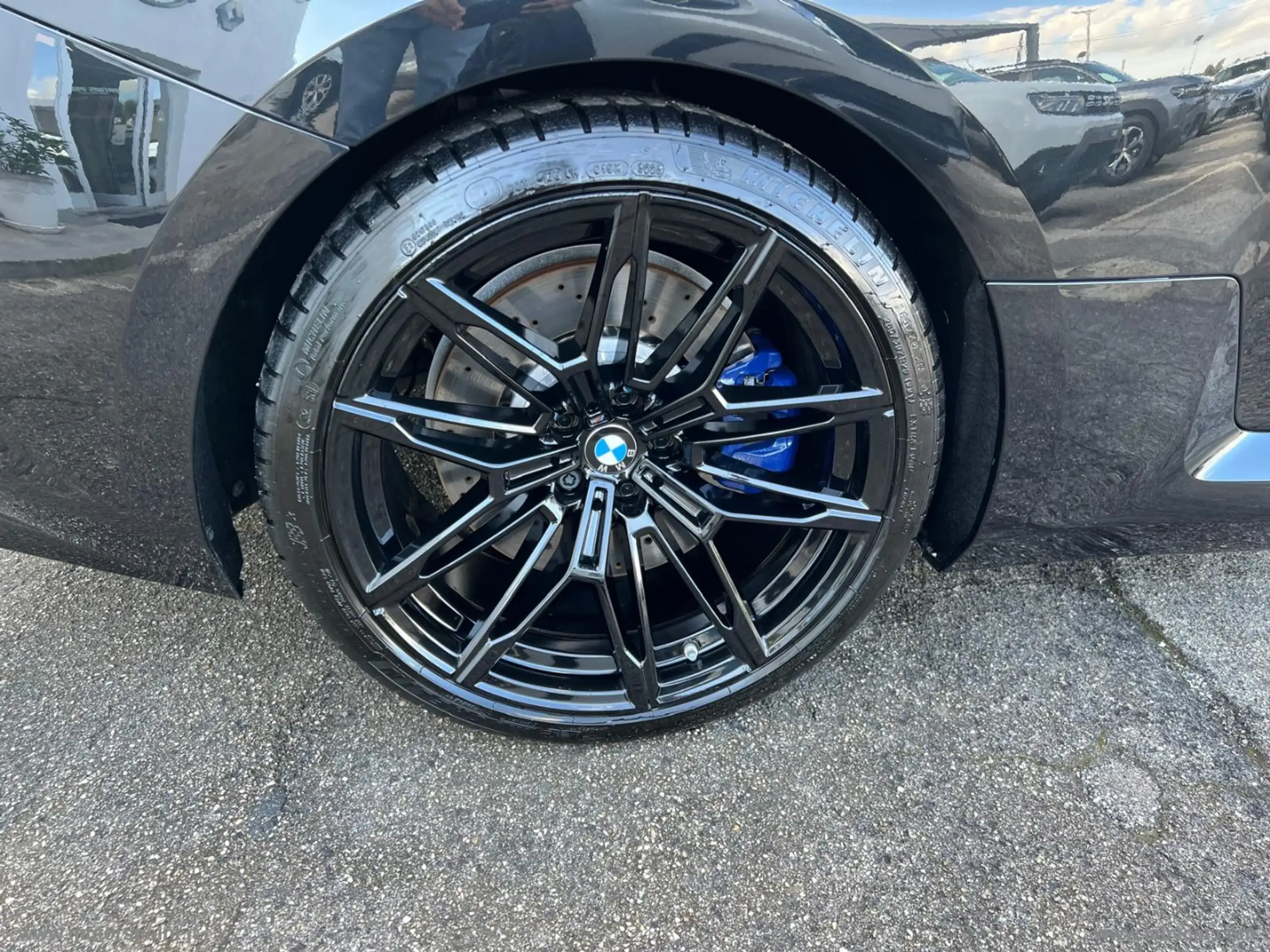 BMW - M2