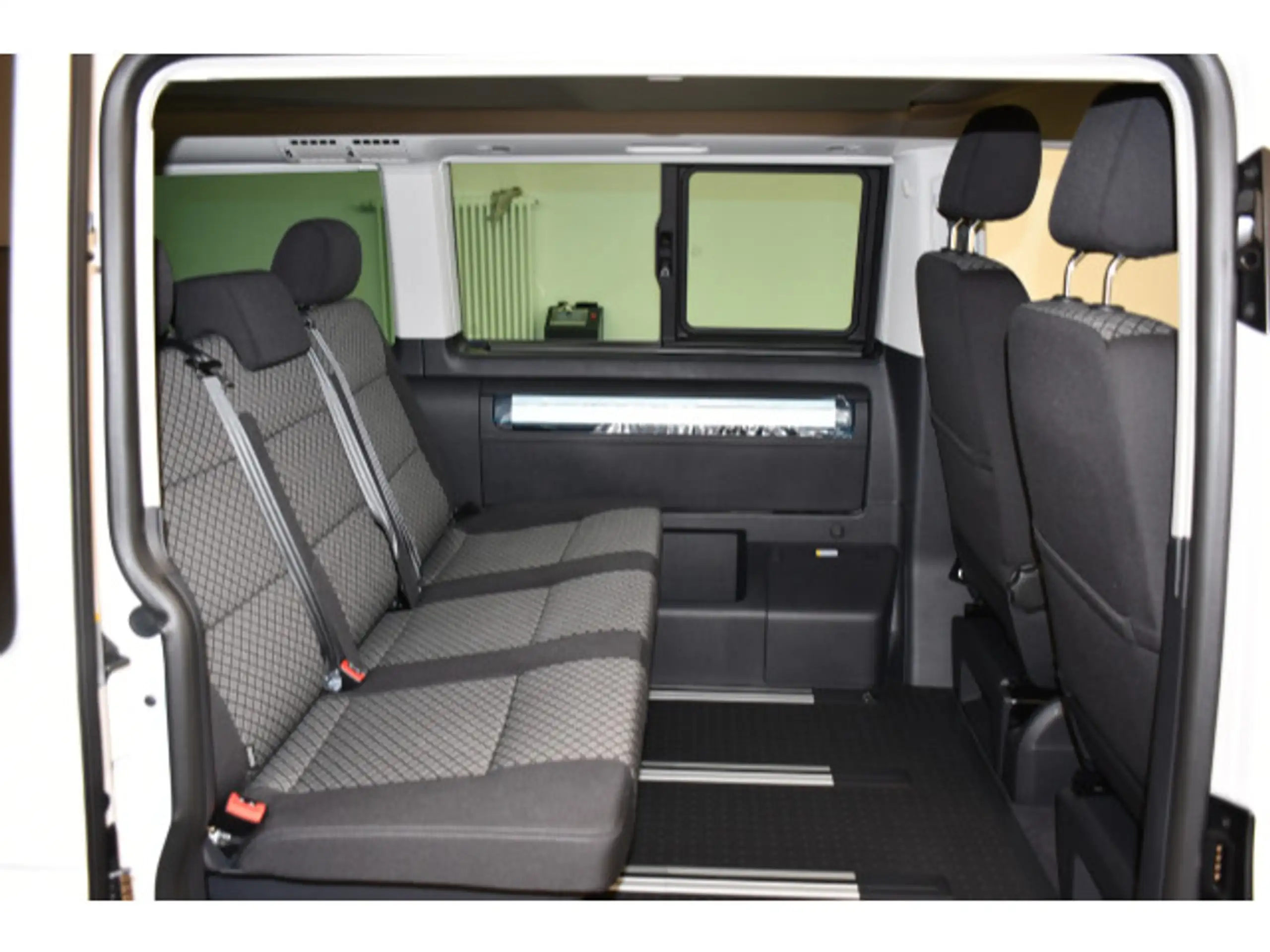 Volkswagen - T6.1 California