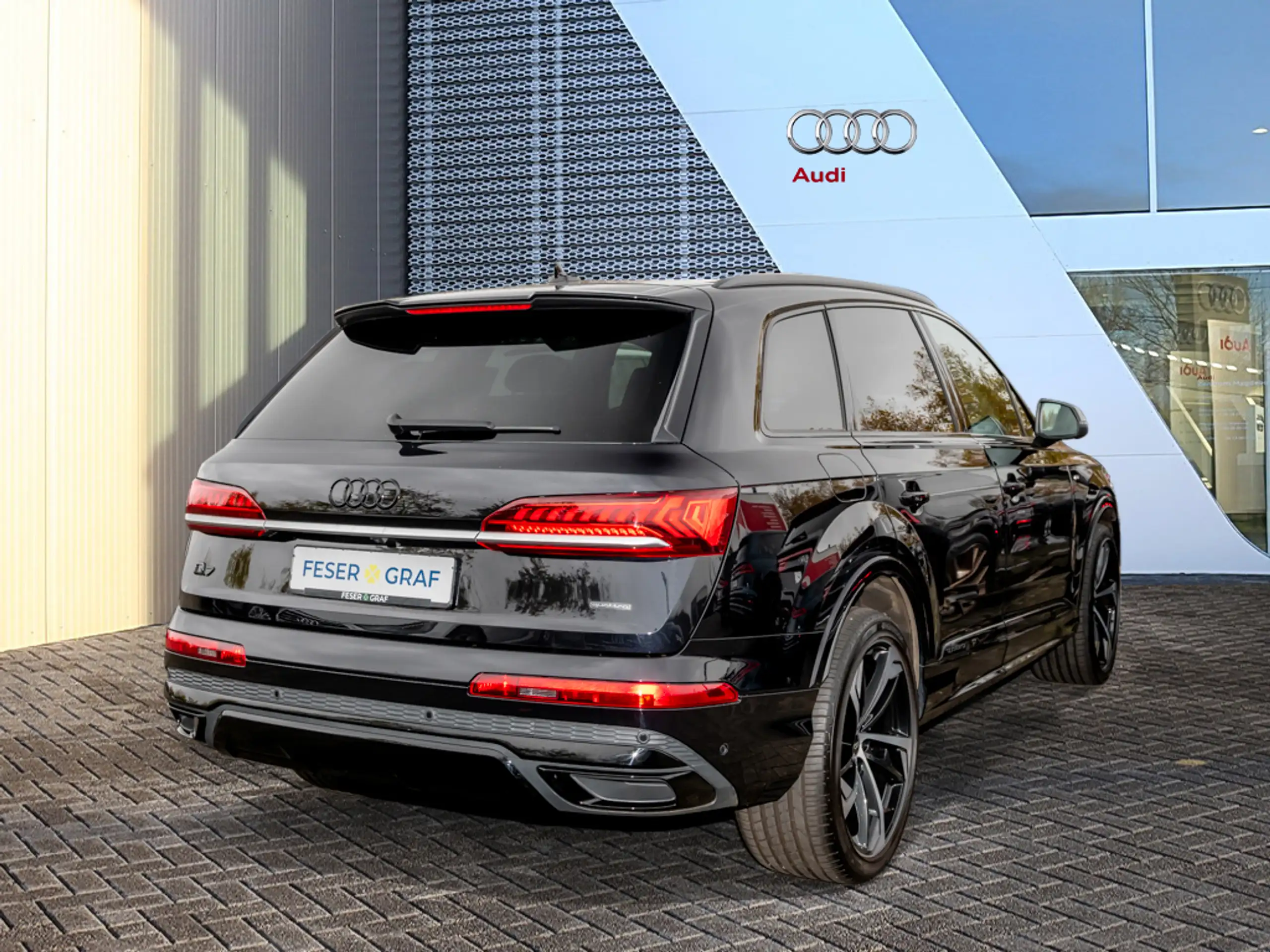 Audi - Q7