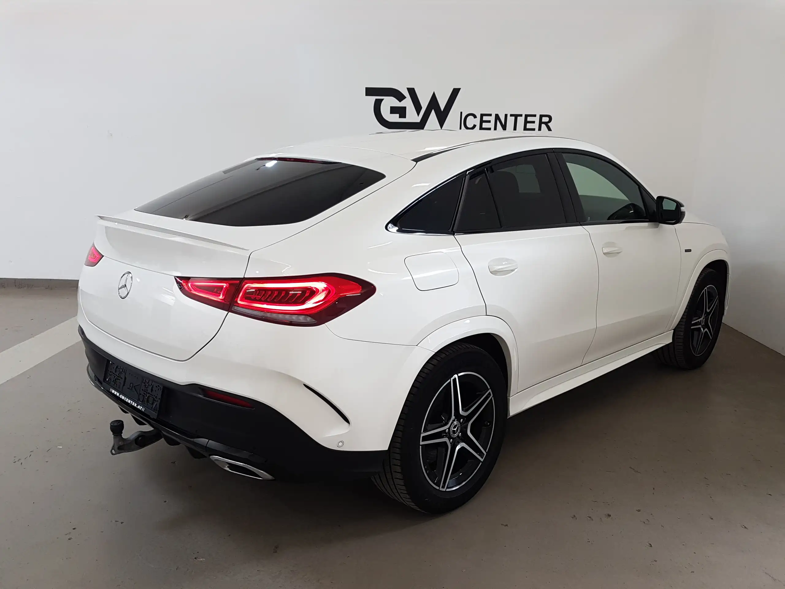 Mercedes-Benz - GLE 350