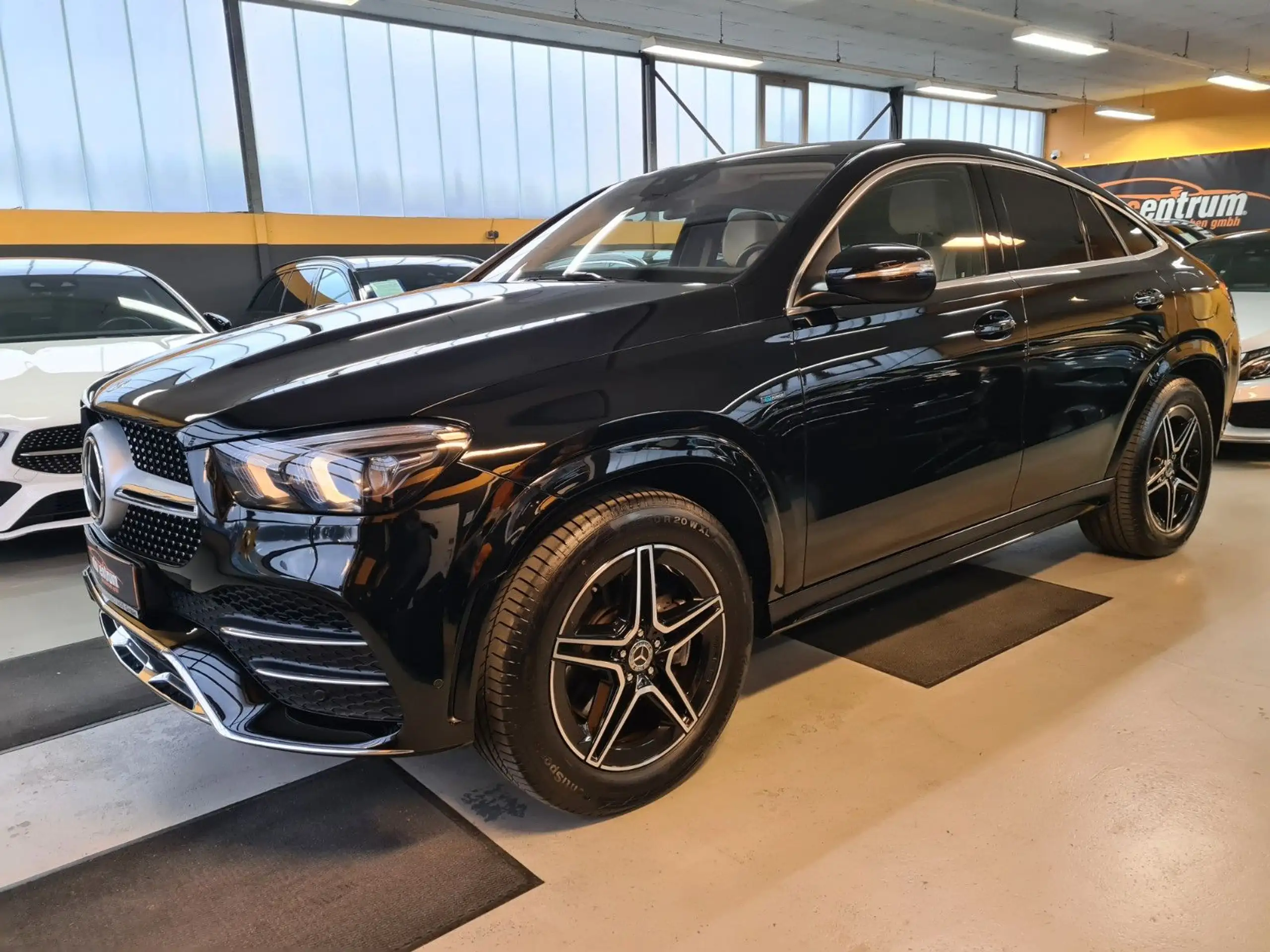 Mercedes-Benz - GLE 350