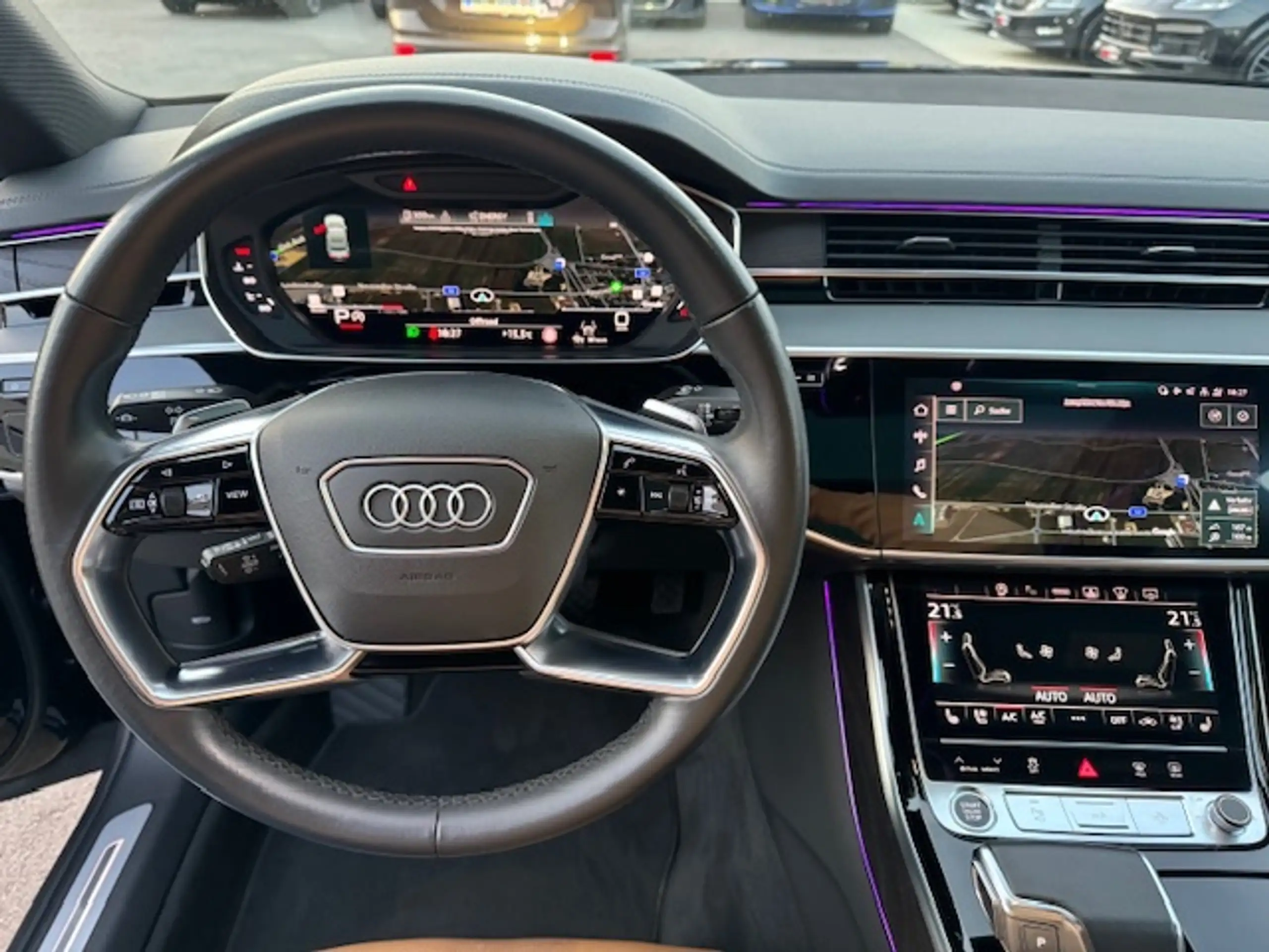 Audi - A8