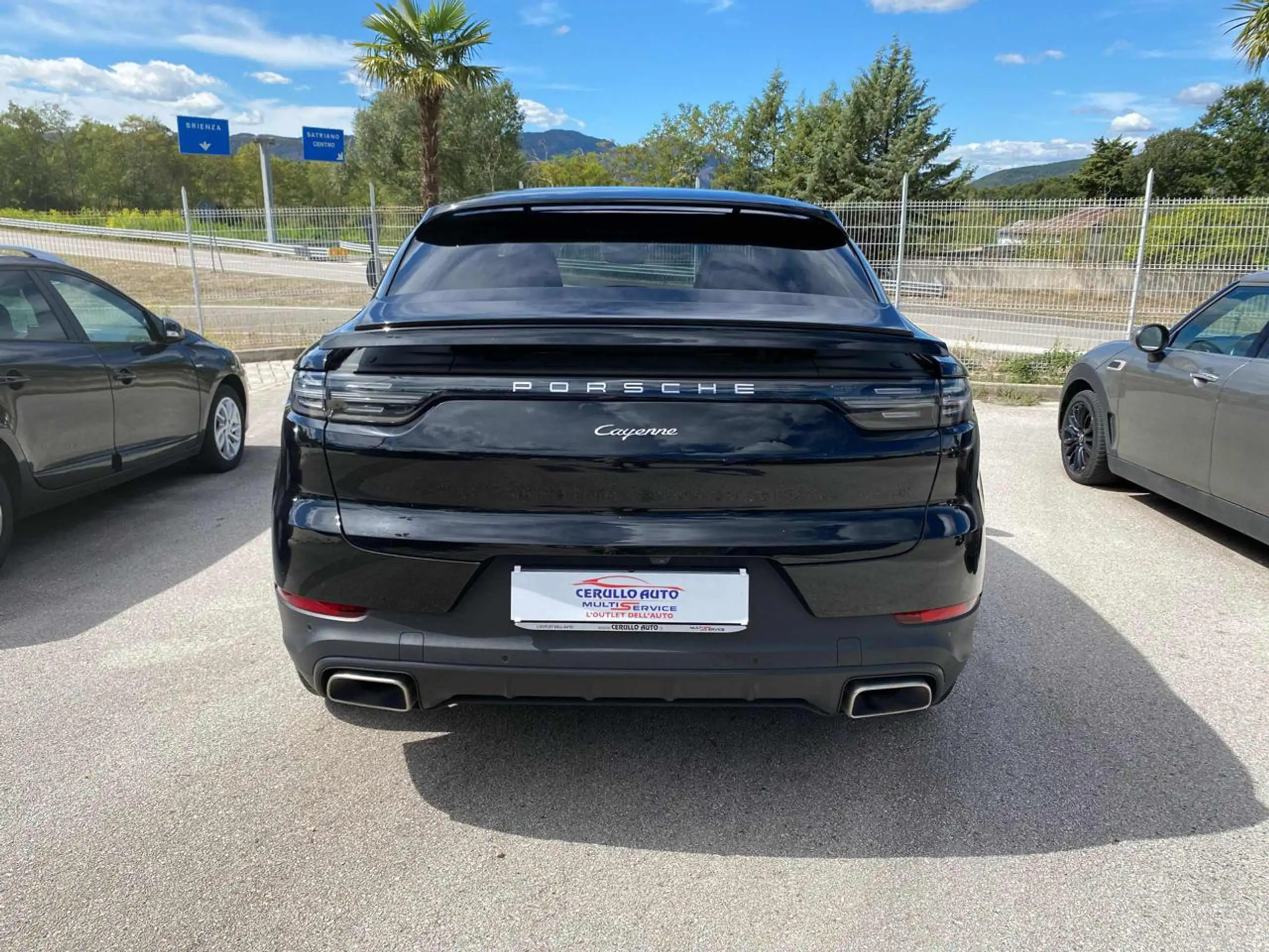 Porsche - Cayenne